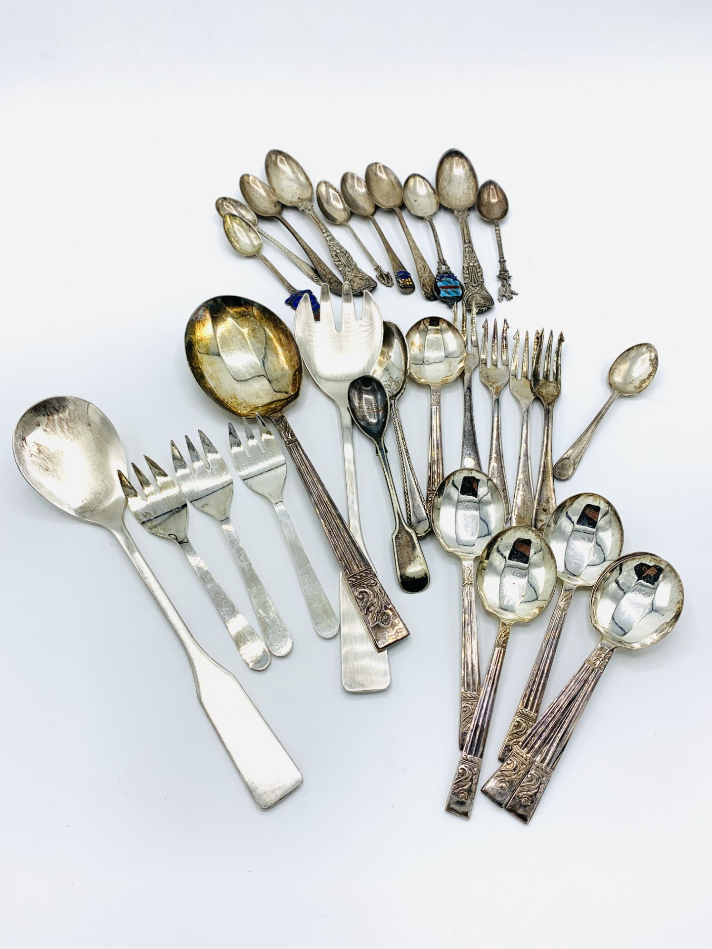 A collection of hallmarked silver teaspoons