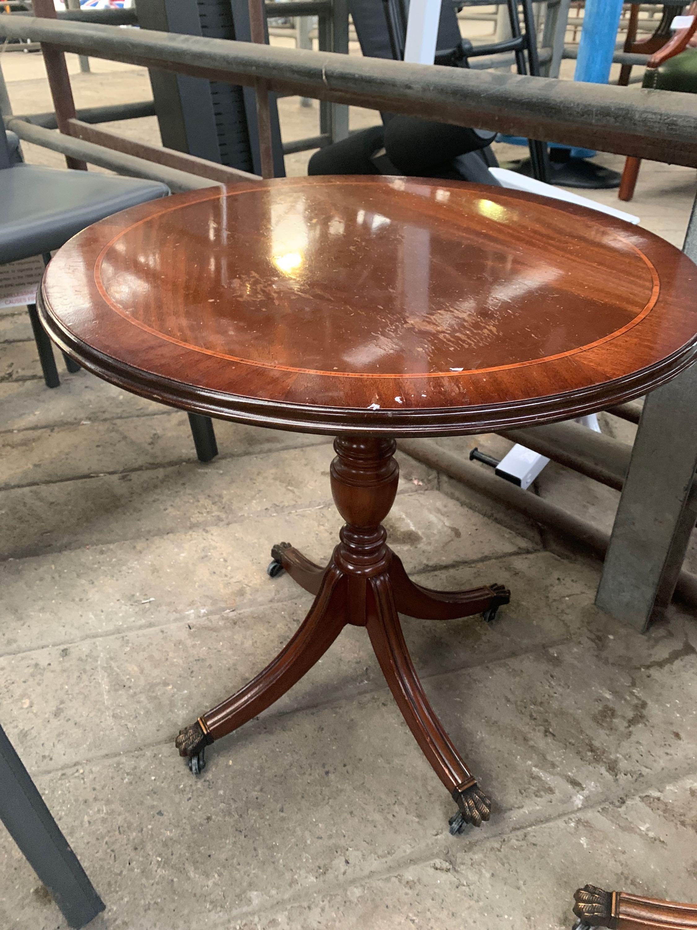 Two mahogany side tables - Image 4 of 4