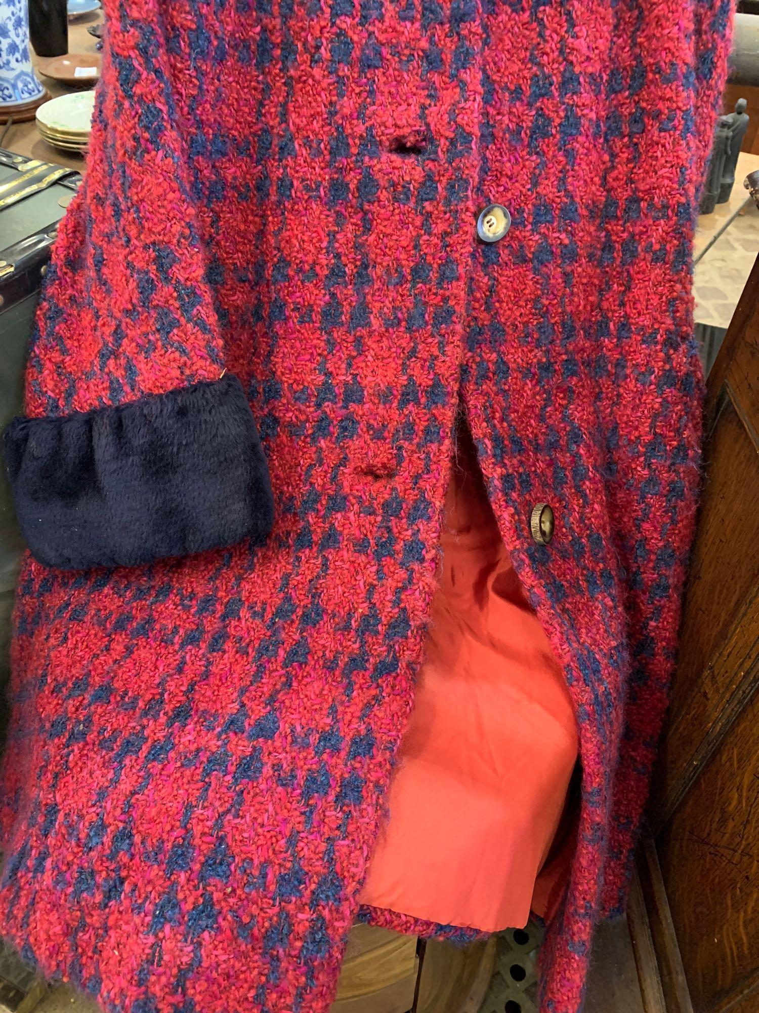 Ladies Aquascutum wool coat - Image 4 of 4
