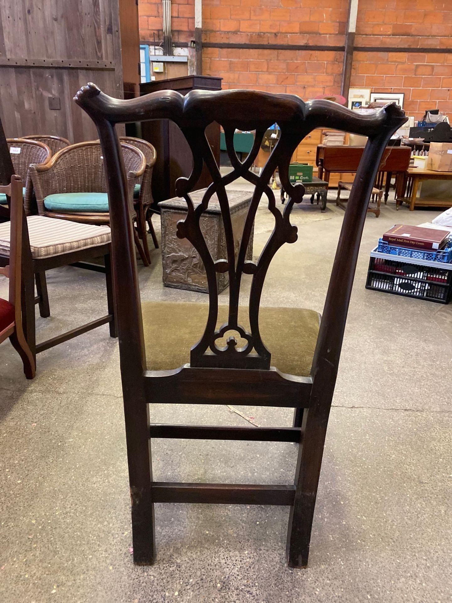 Set of six Georgian-style mahogany framed dining chairs - Bild 6 aus 12