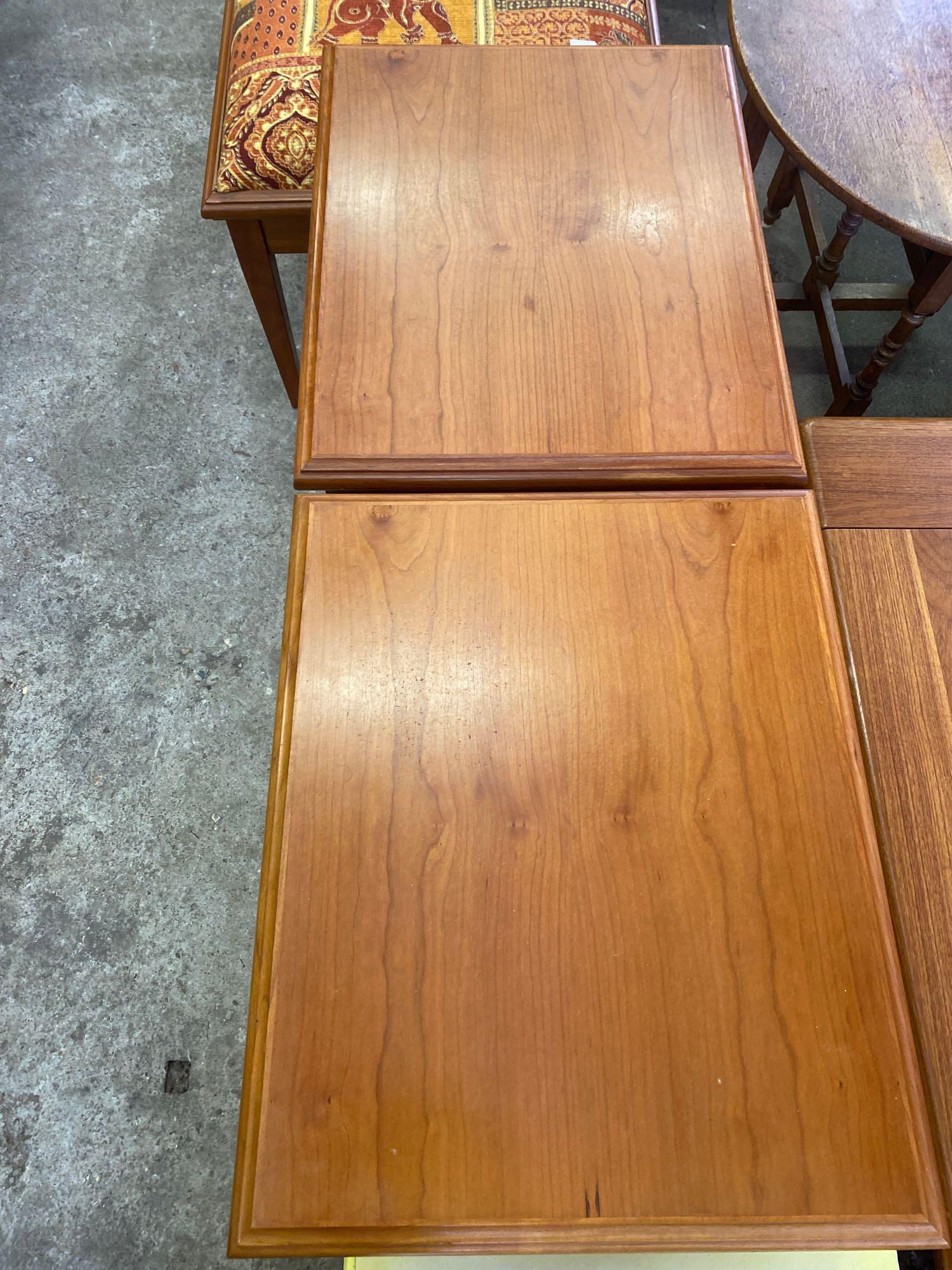 Pair of wood veneer side tables and upholstered veneer stool - Image 4 of 9