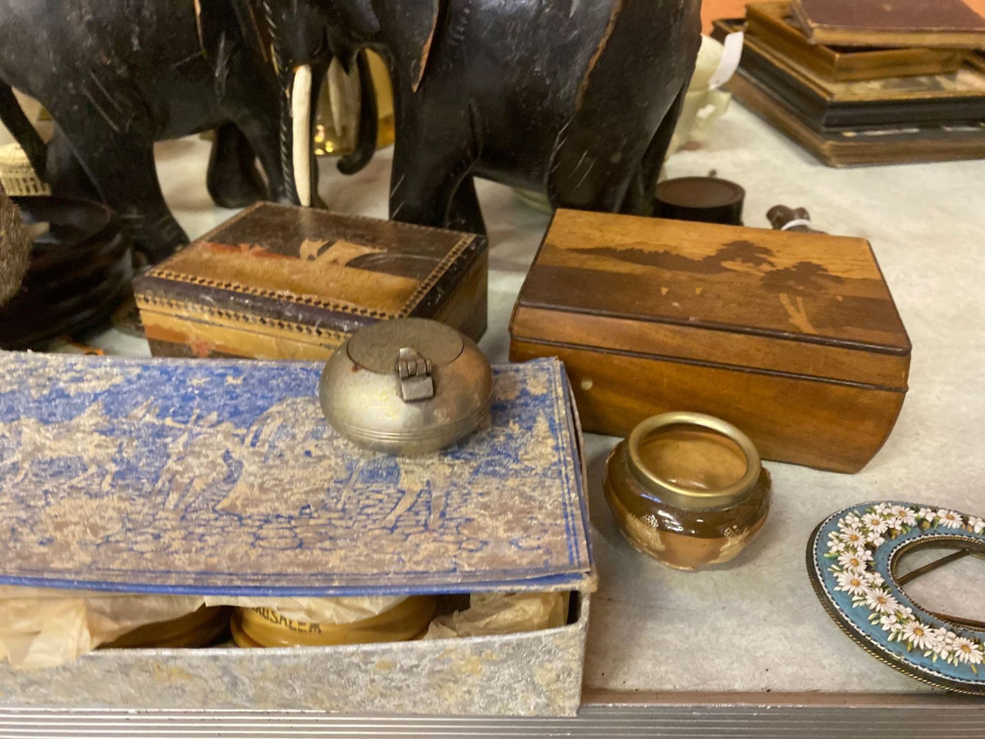 Pair of carved wood Indian elephants and other items - Image 4 of 7