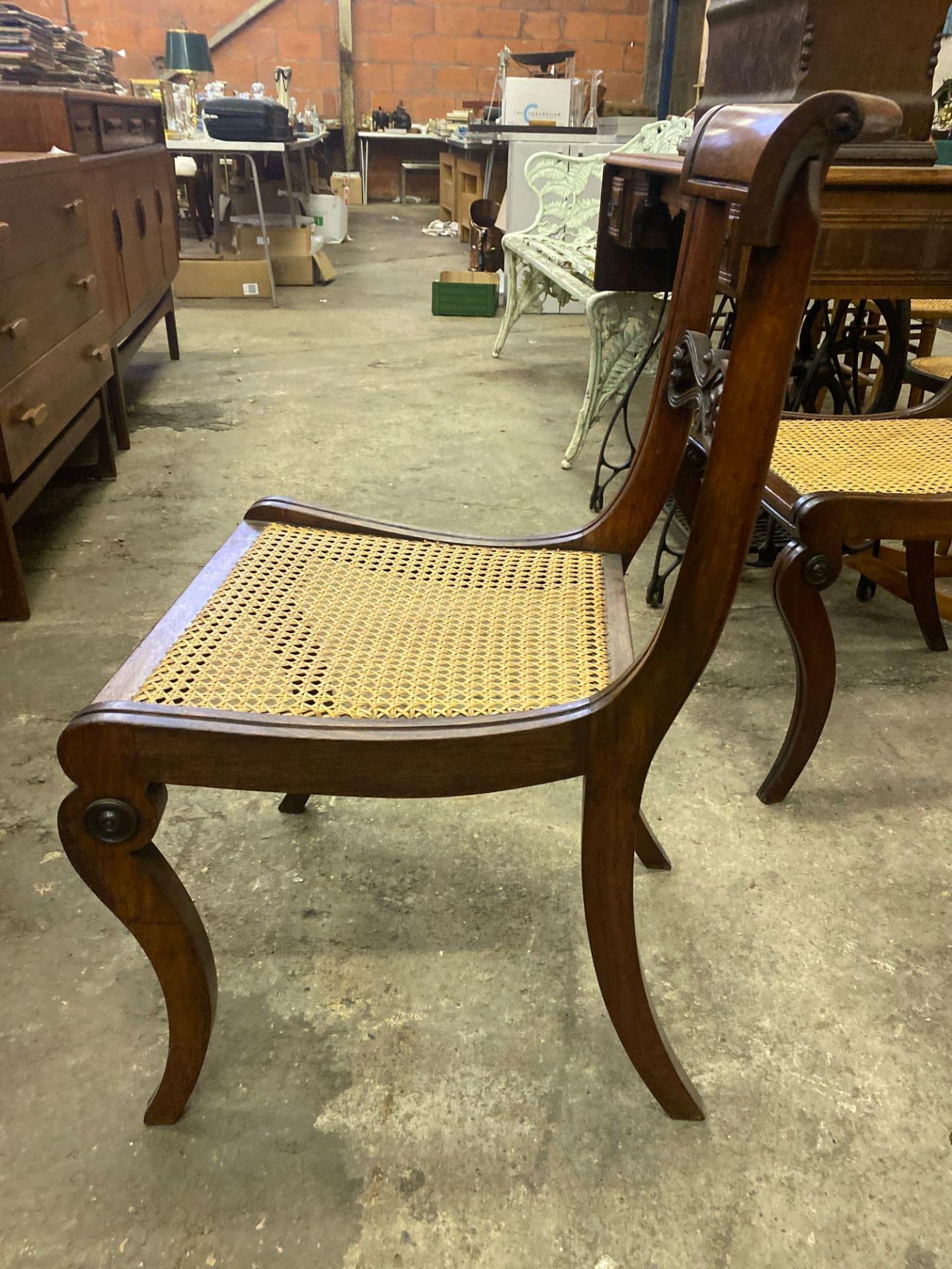 Three mahogany cane seat dining chairs - Bild 3 aus 4