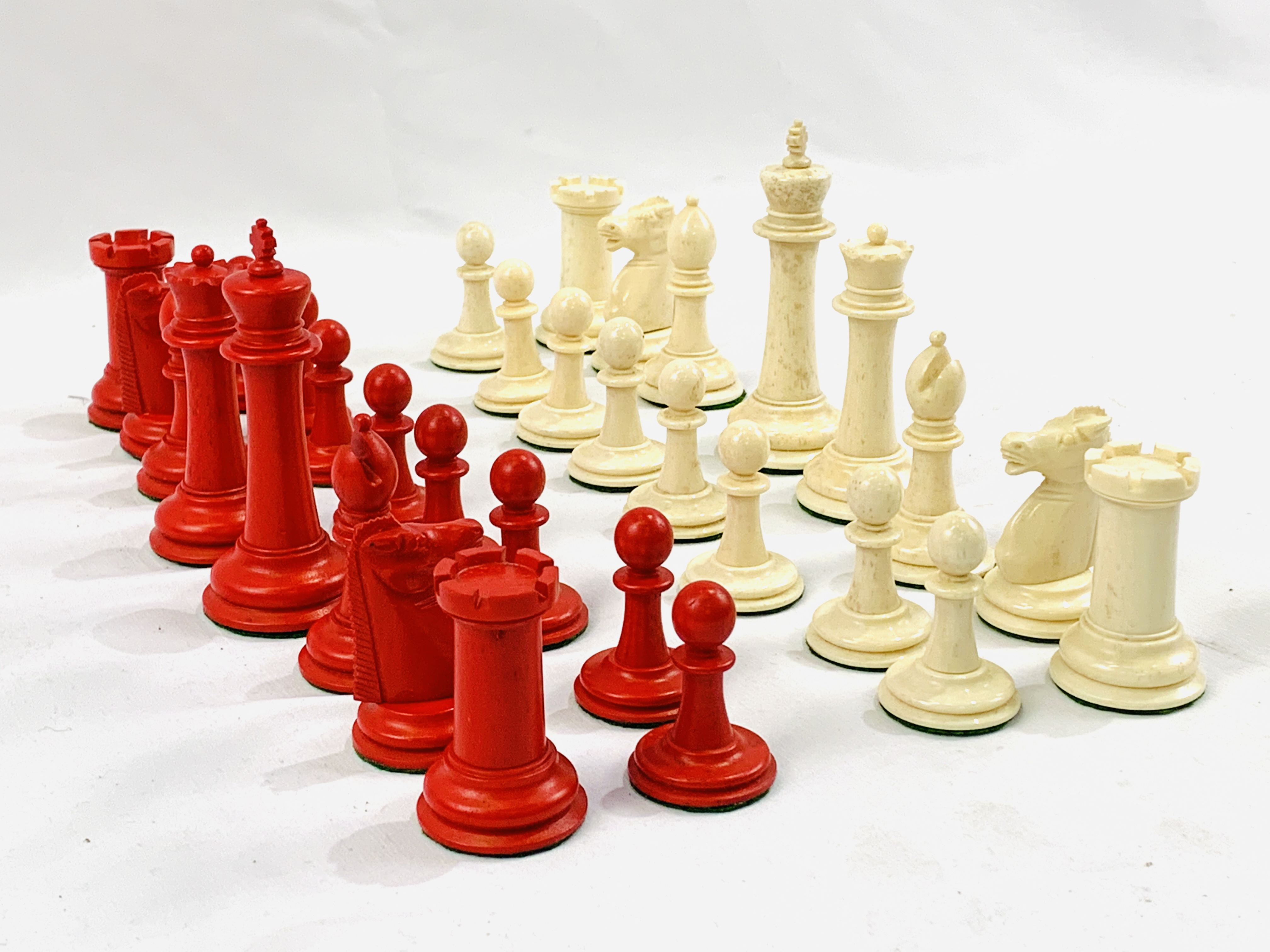 Bone chess set - Image 3 of 7