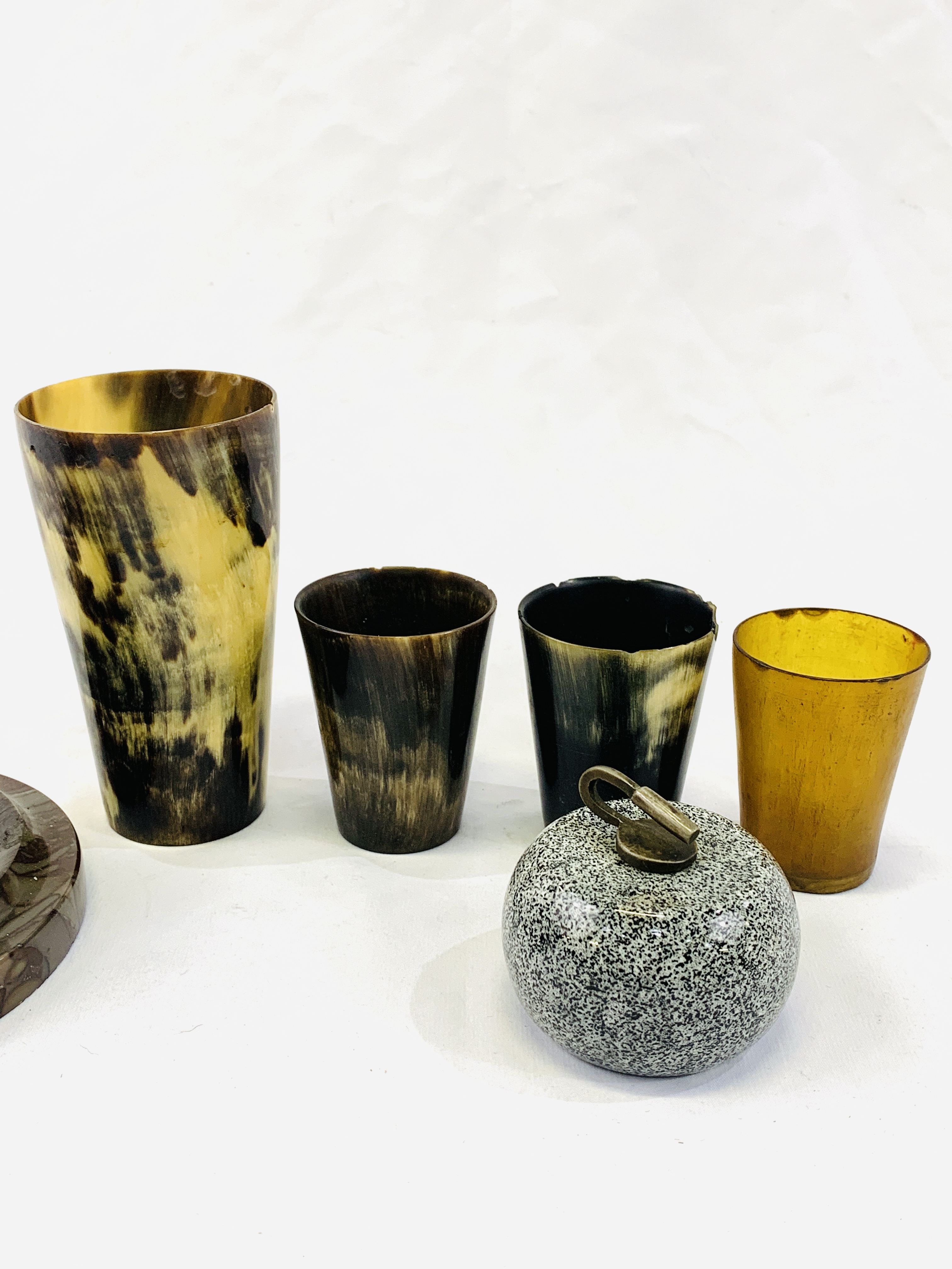 Four horn beakers and other items - Image 3 of 7