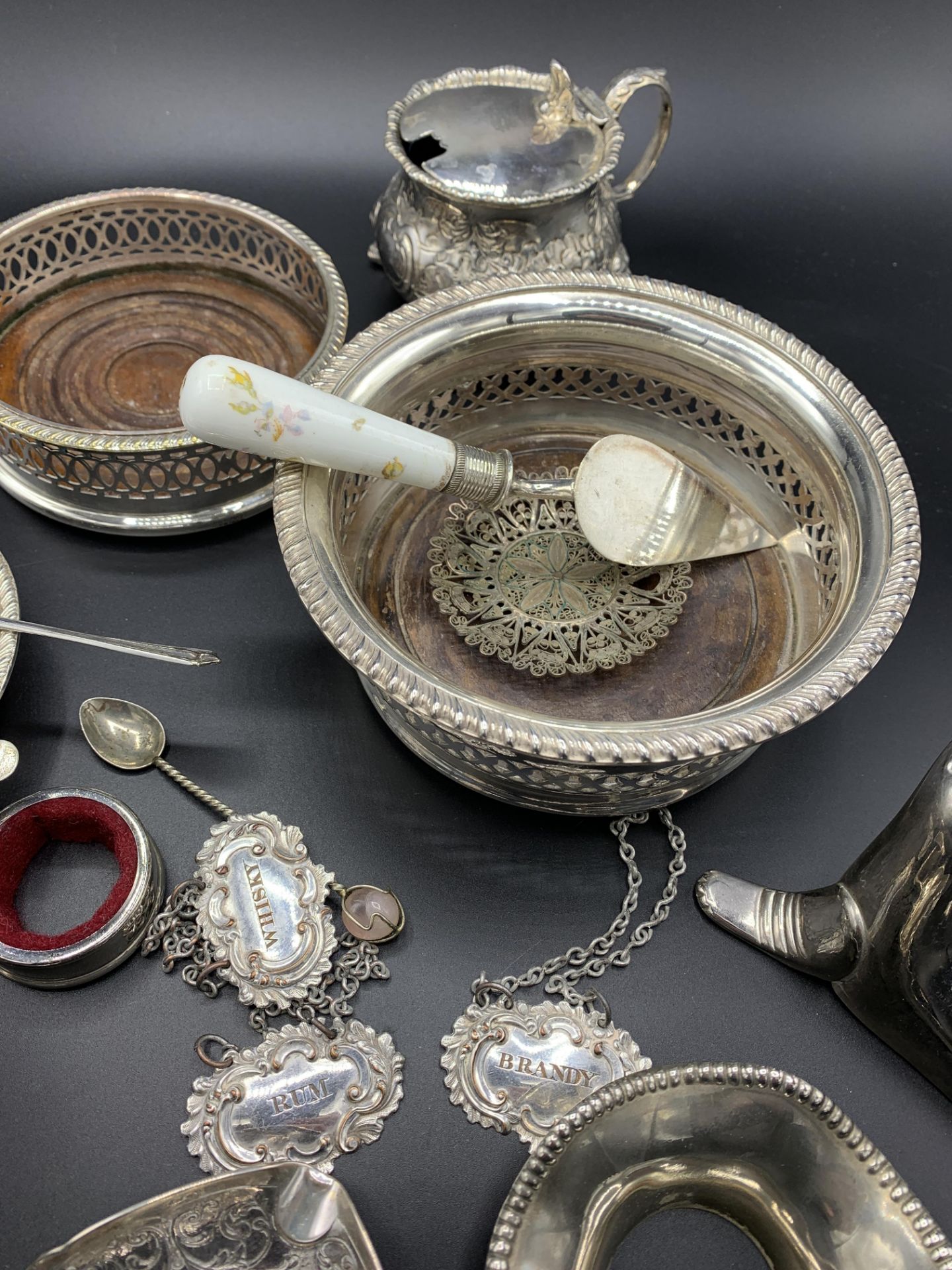 A quantity of silver plate items - Image 3 of 5