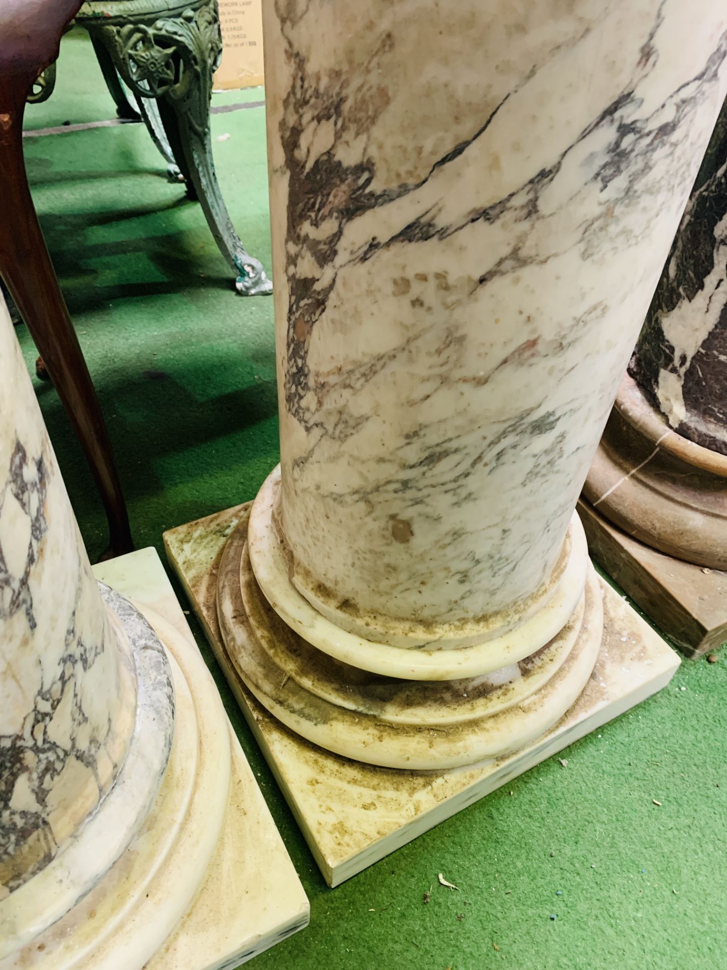 A pair of calacatta marble columns - Image 5 of 9