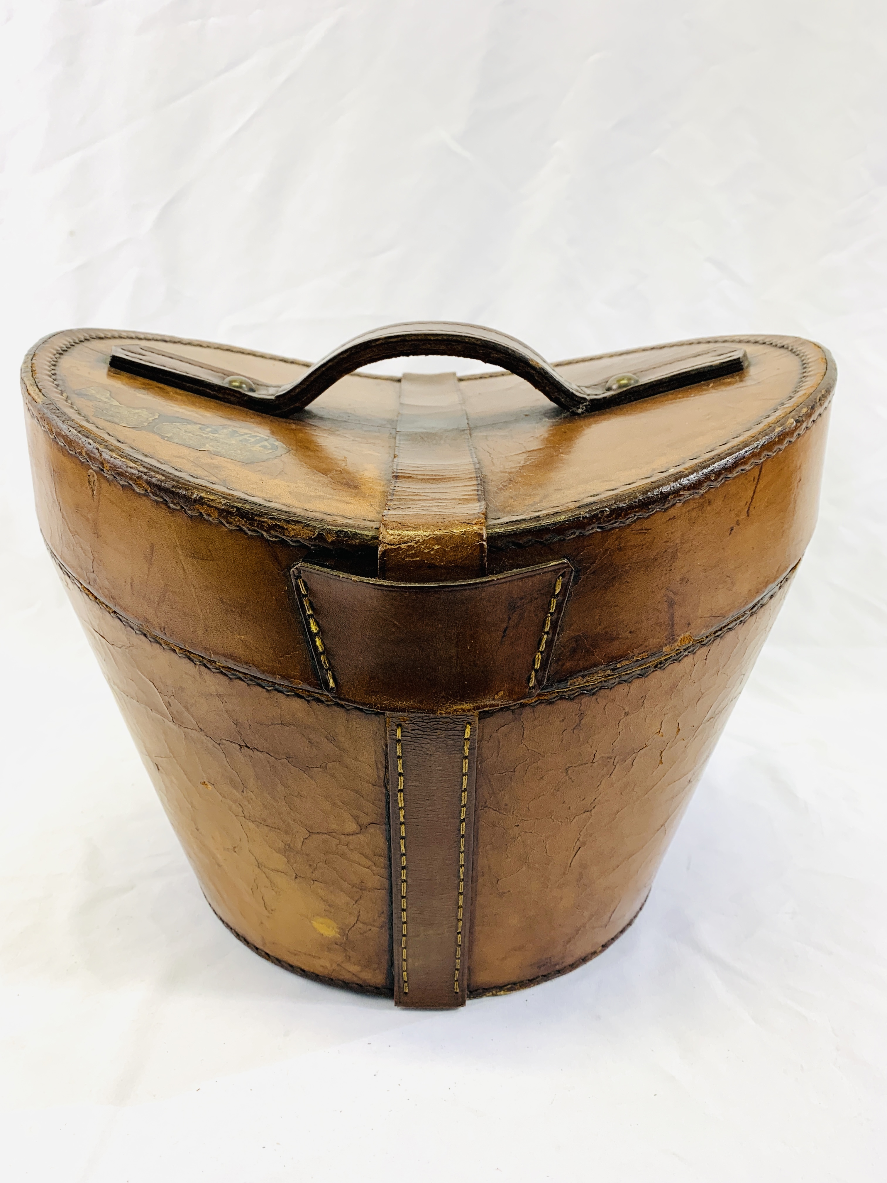 Brown leather hat box - Image 4 of 5