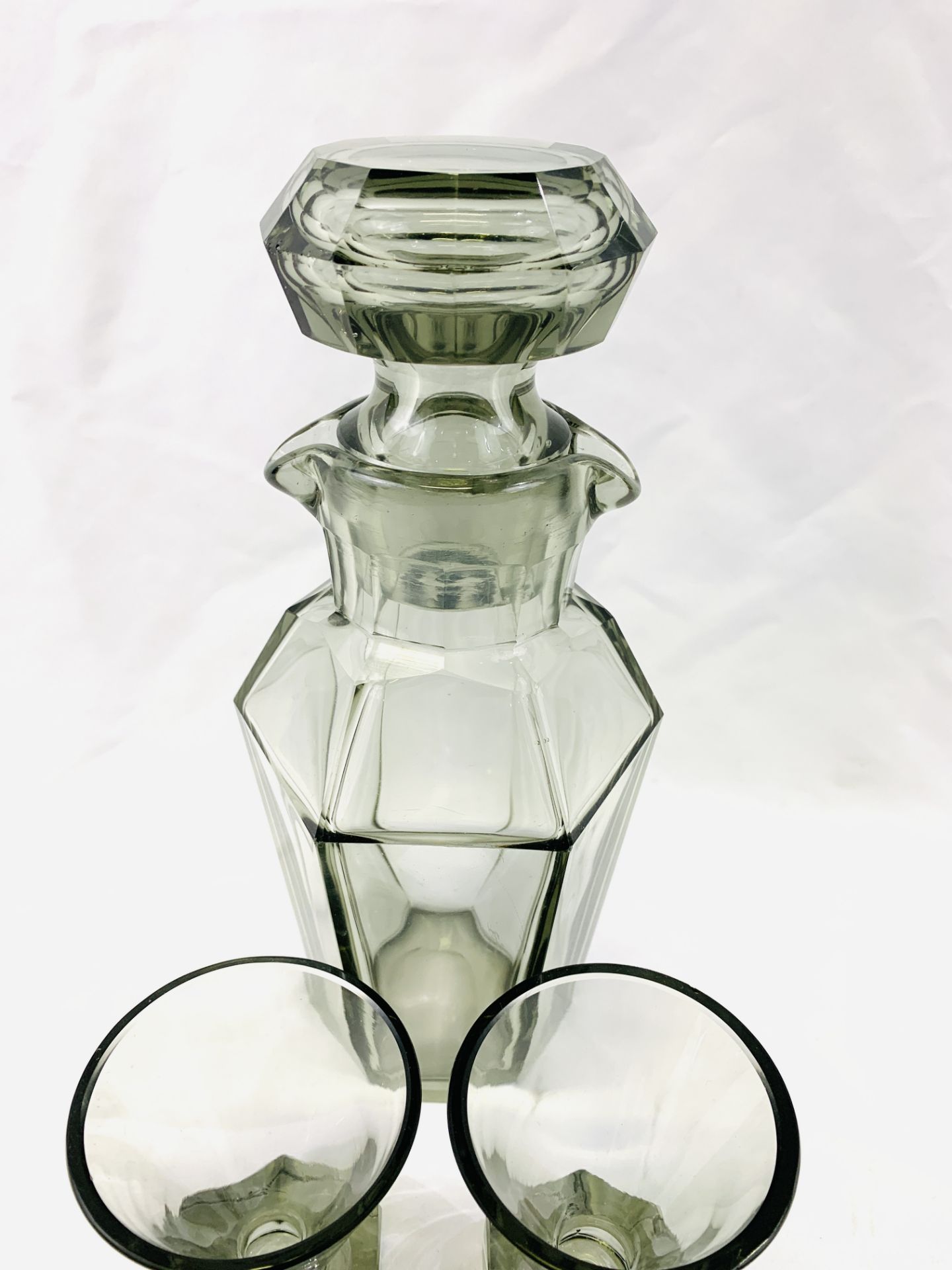 Art Deco smoked glass cocktail set - Image 3 of 6