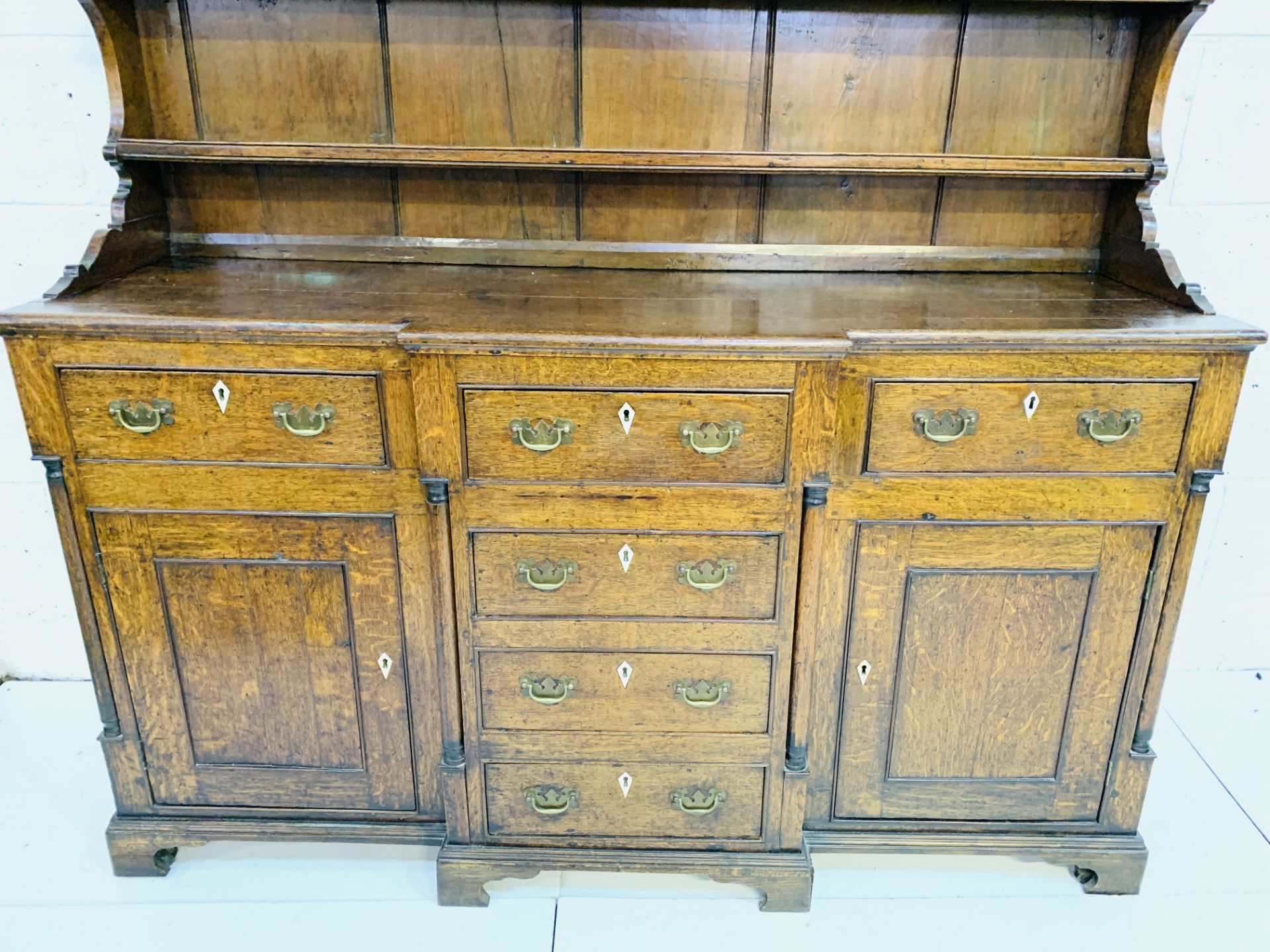 Georgian oak breakfront dresser - Image 7 of 12