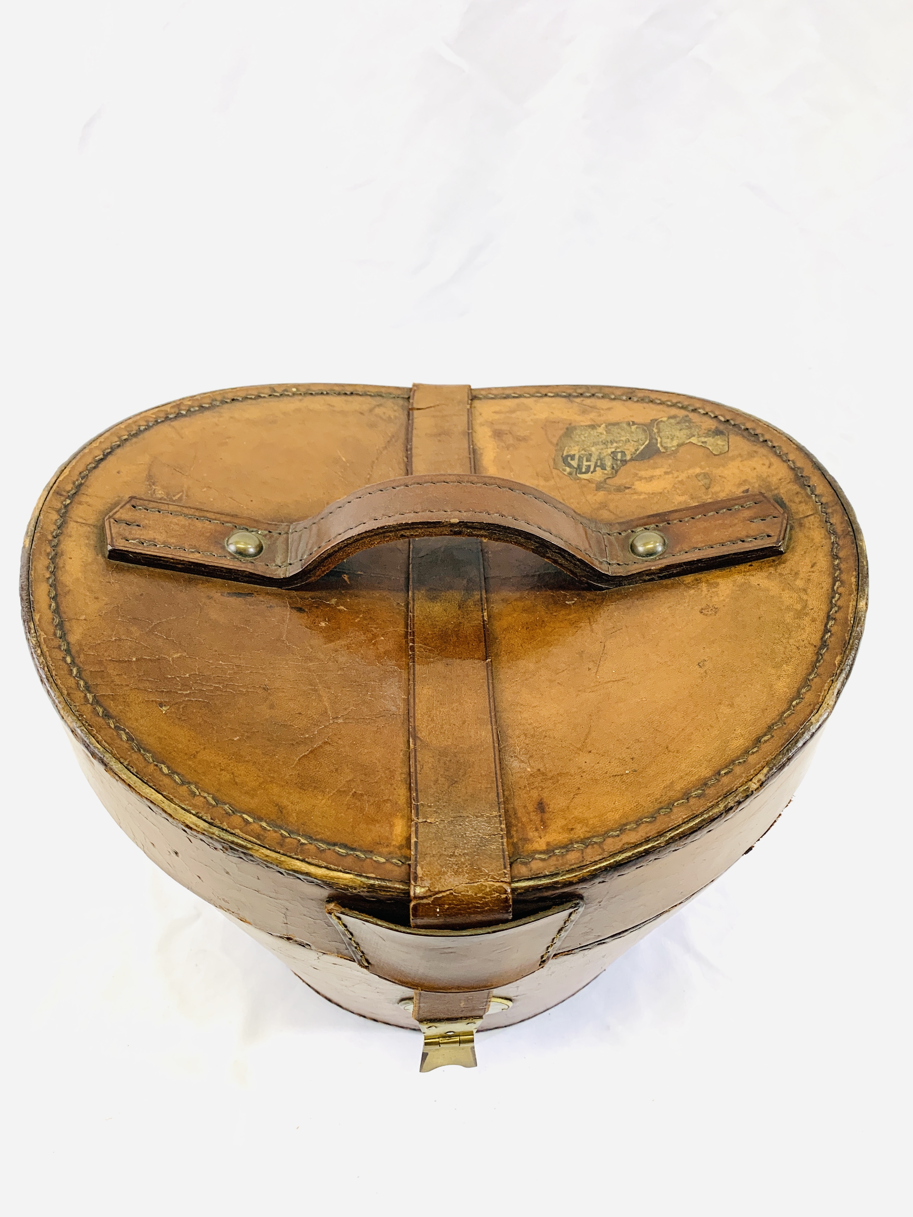 Brown leather hat box - Image 2 of 5
