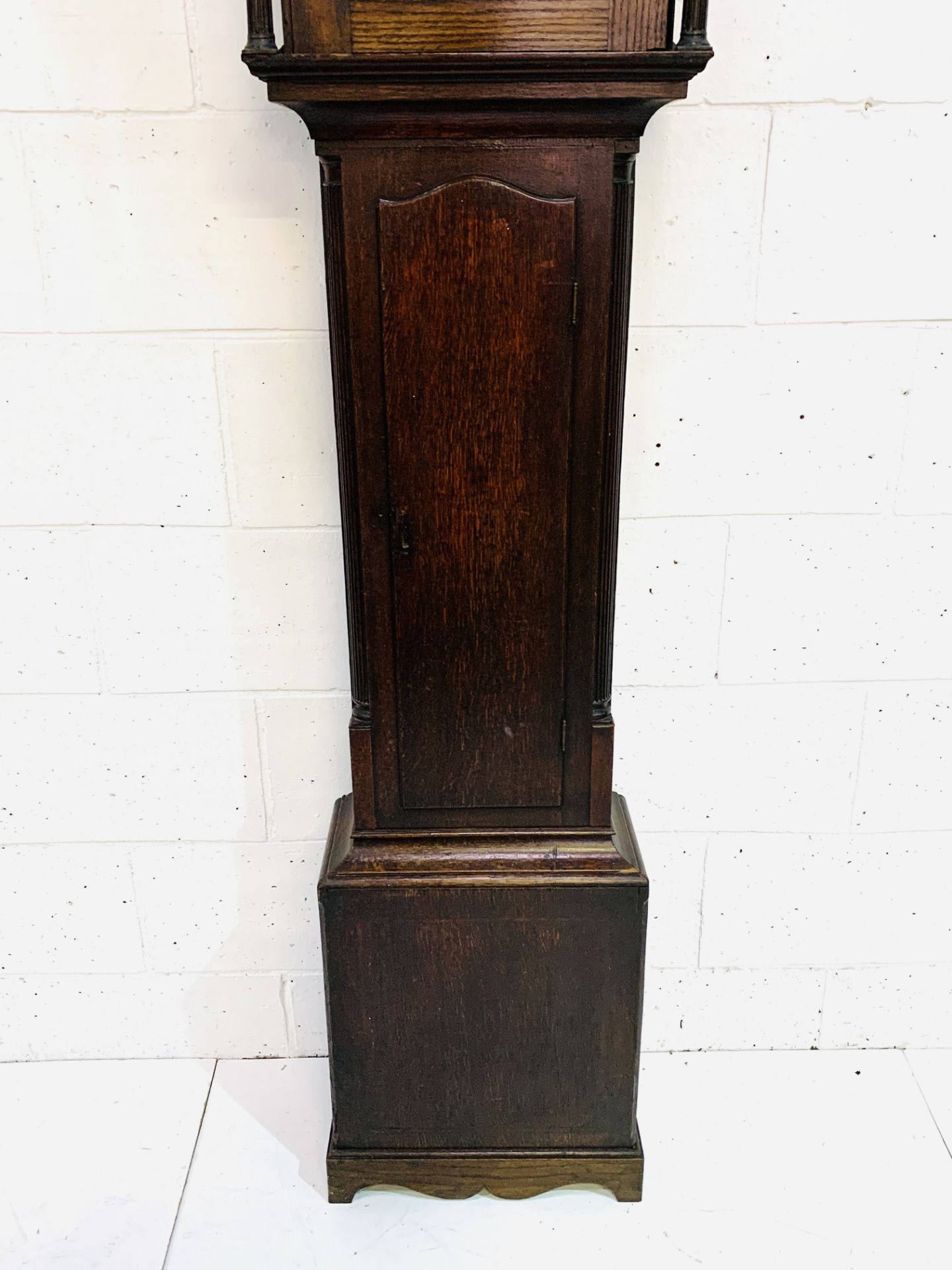 Early to mid-eighteenth century mahogany long case clock with brass face engraved R Maddock, Leek, - Image 3 of 8