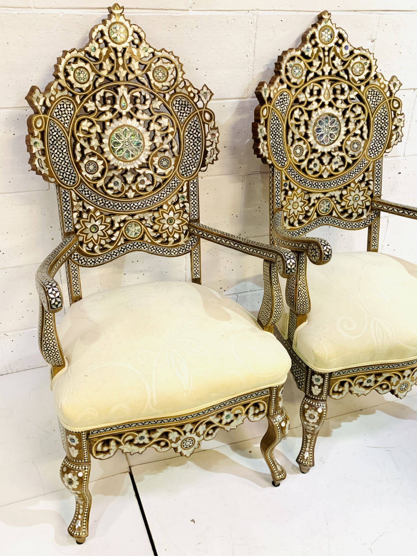 Pair of open armchairs profusely decorated with mother of pearl - Image 5 of 5