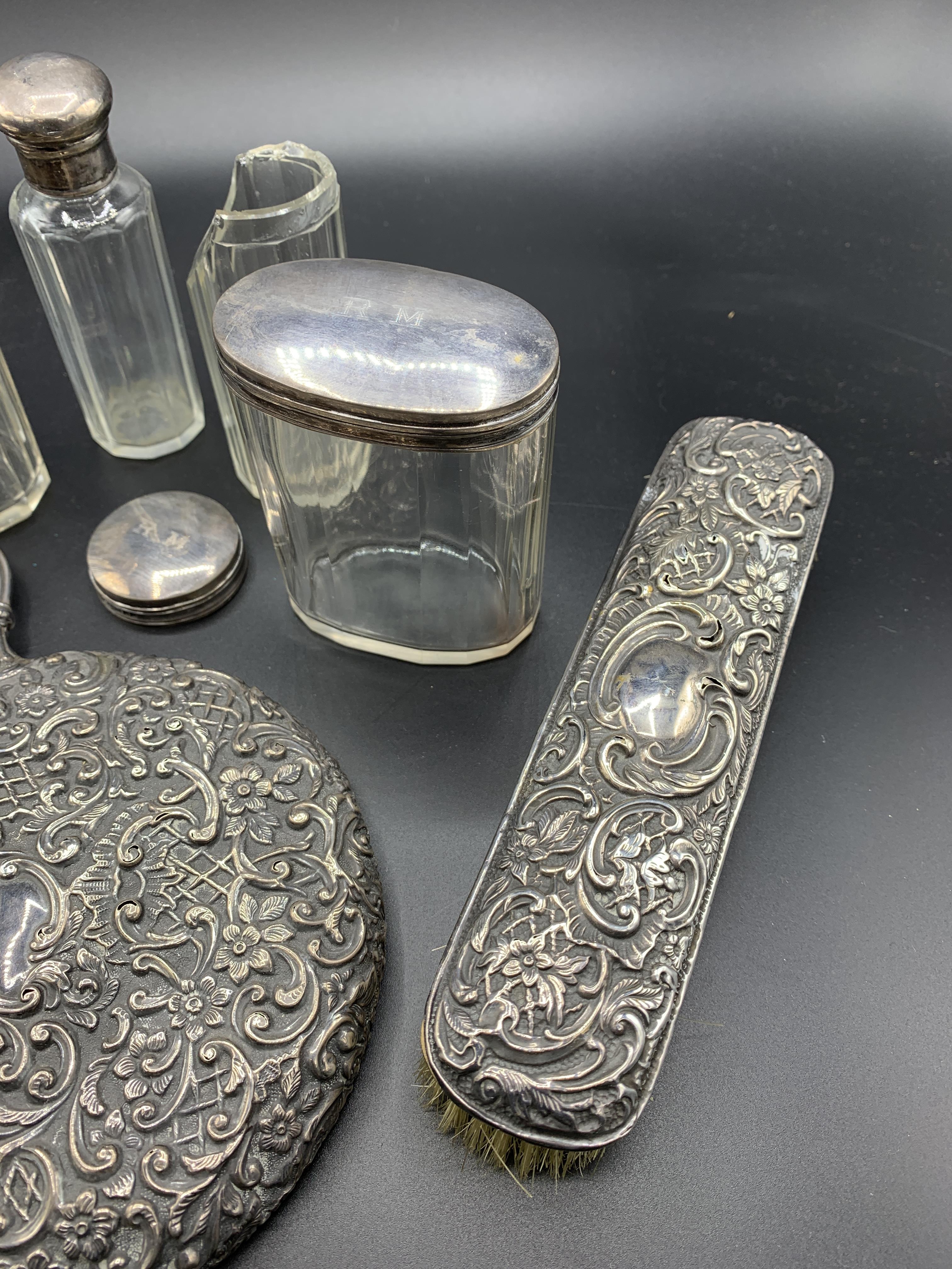 Various hallmarked silver items - Image 3 of 4