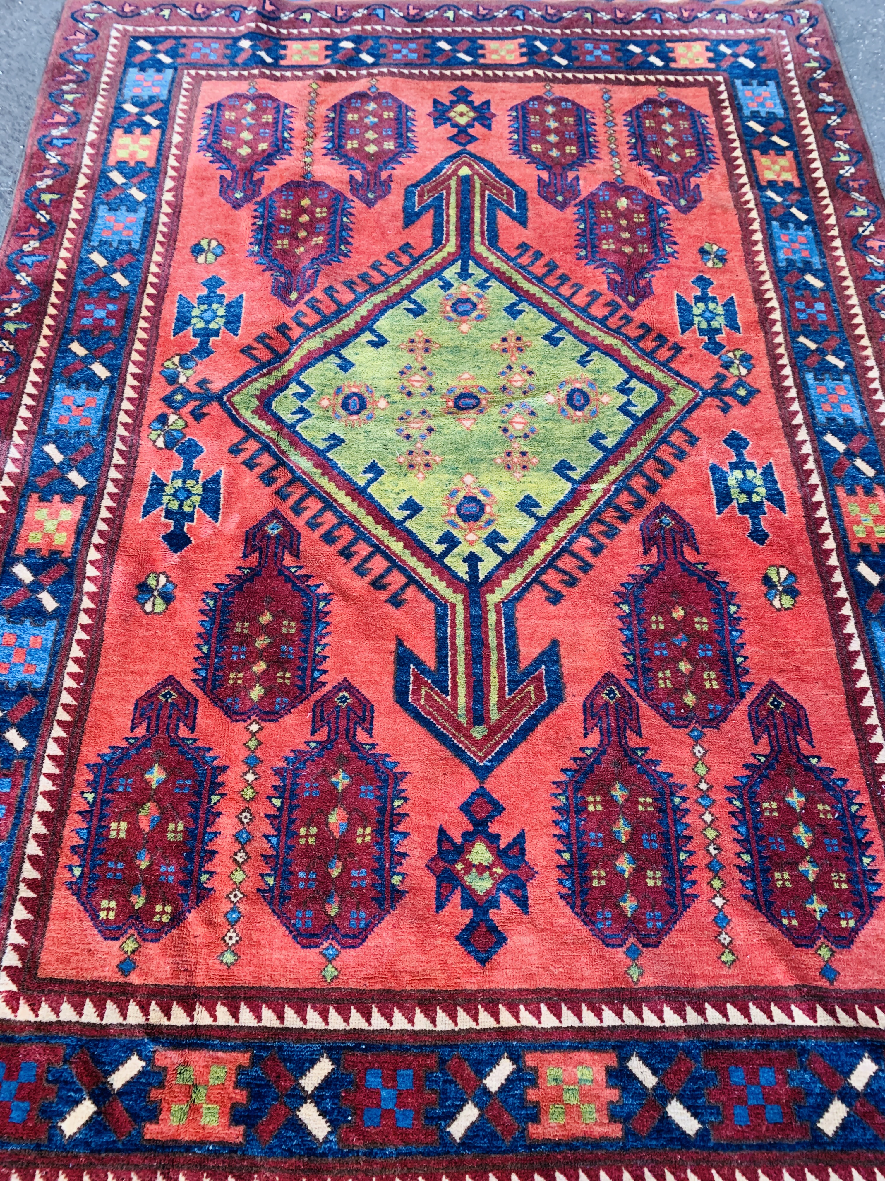 Red ground patterned rug - Image 4 of 4