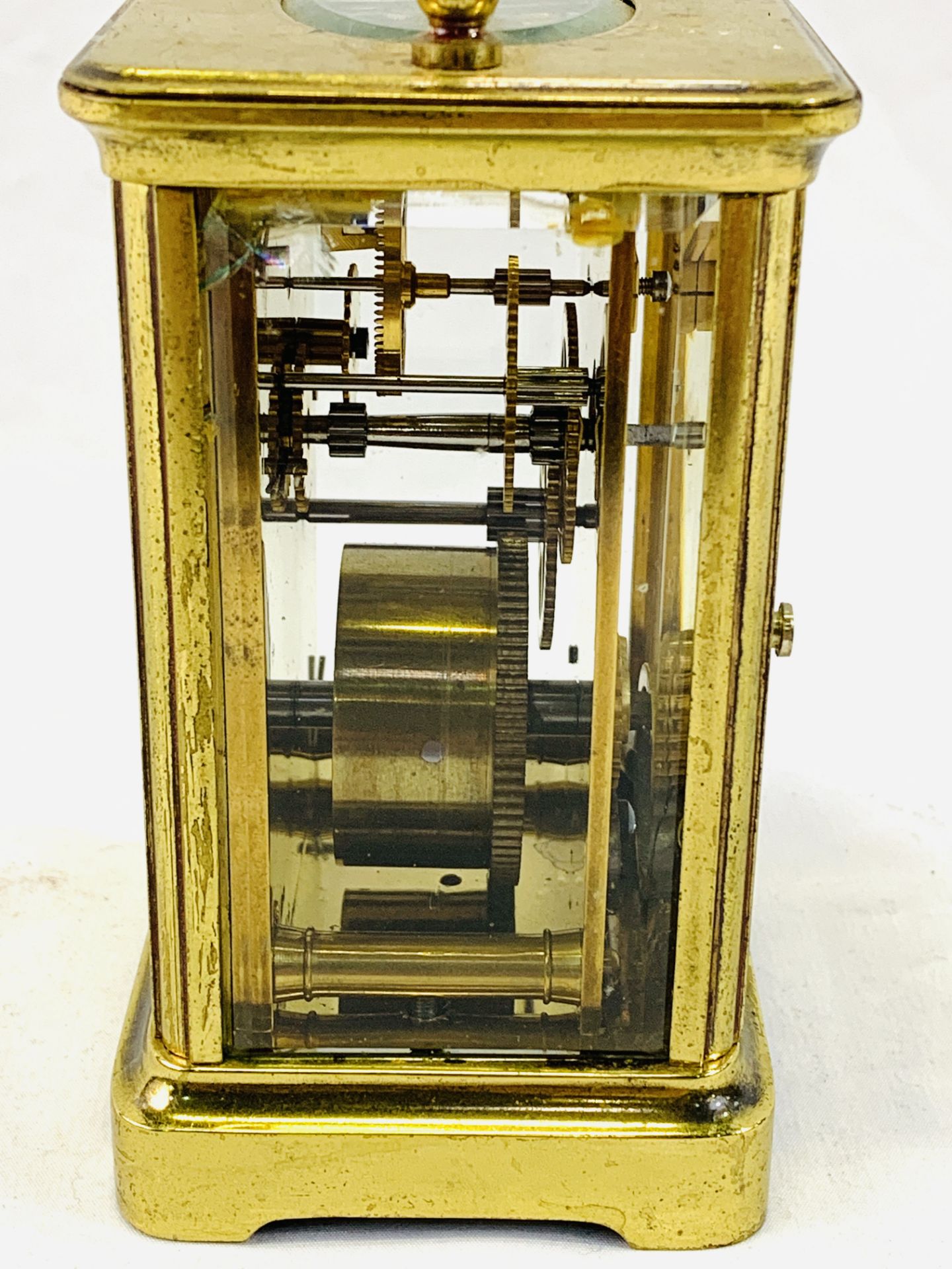 A brass carriage clock - Image 9 of 9