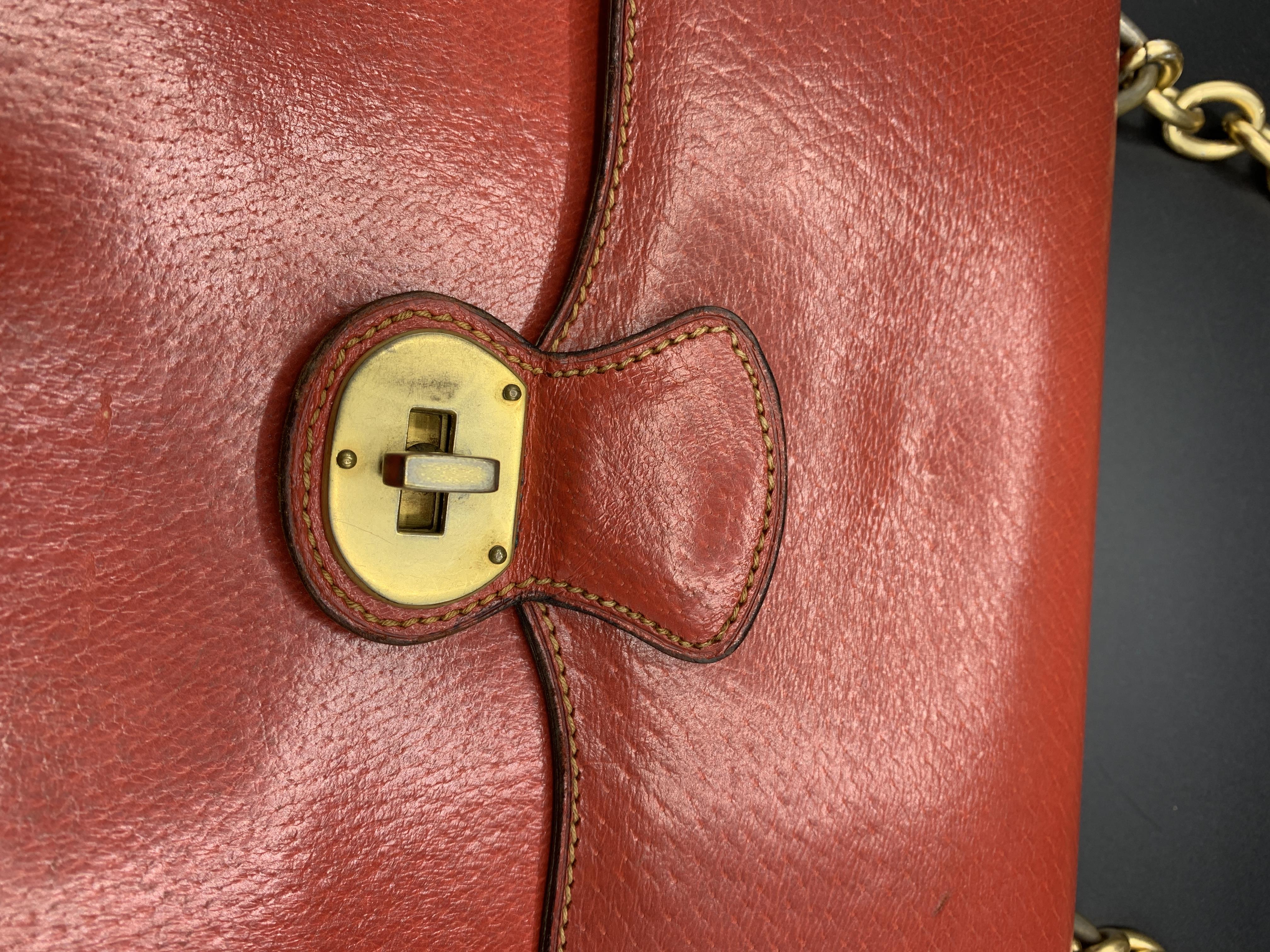Red leather Gucci handbag - Image 4 of 9