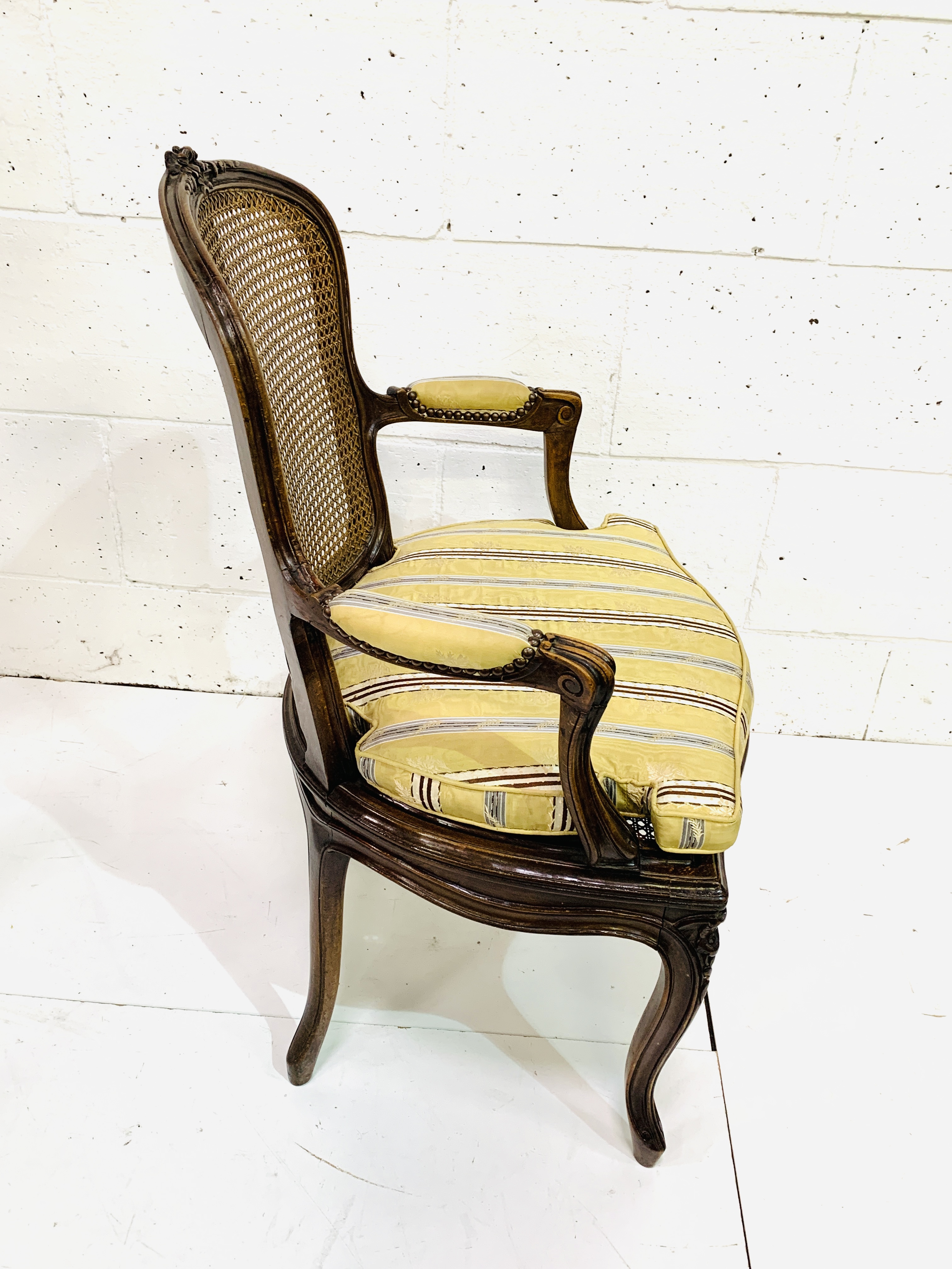 Pair of French style open arm chairs - Image 3 of 5