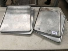 Baking trays x 7