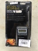 Digital thermometer