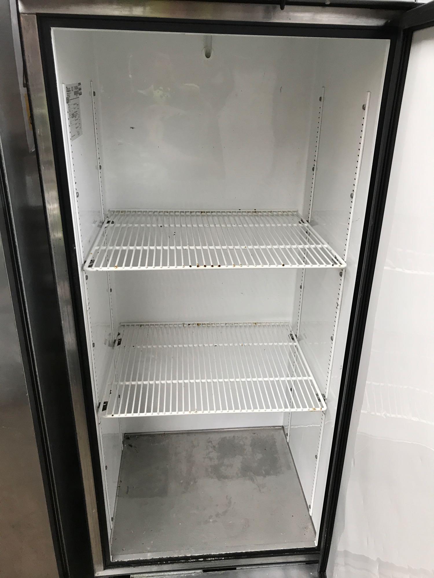 True upright fridge - Image 2 of 3