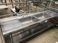 Double bowl double drainer sink