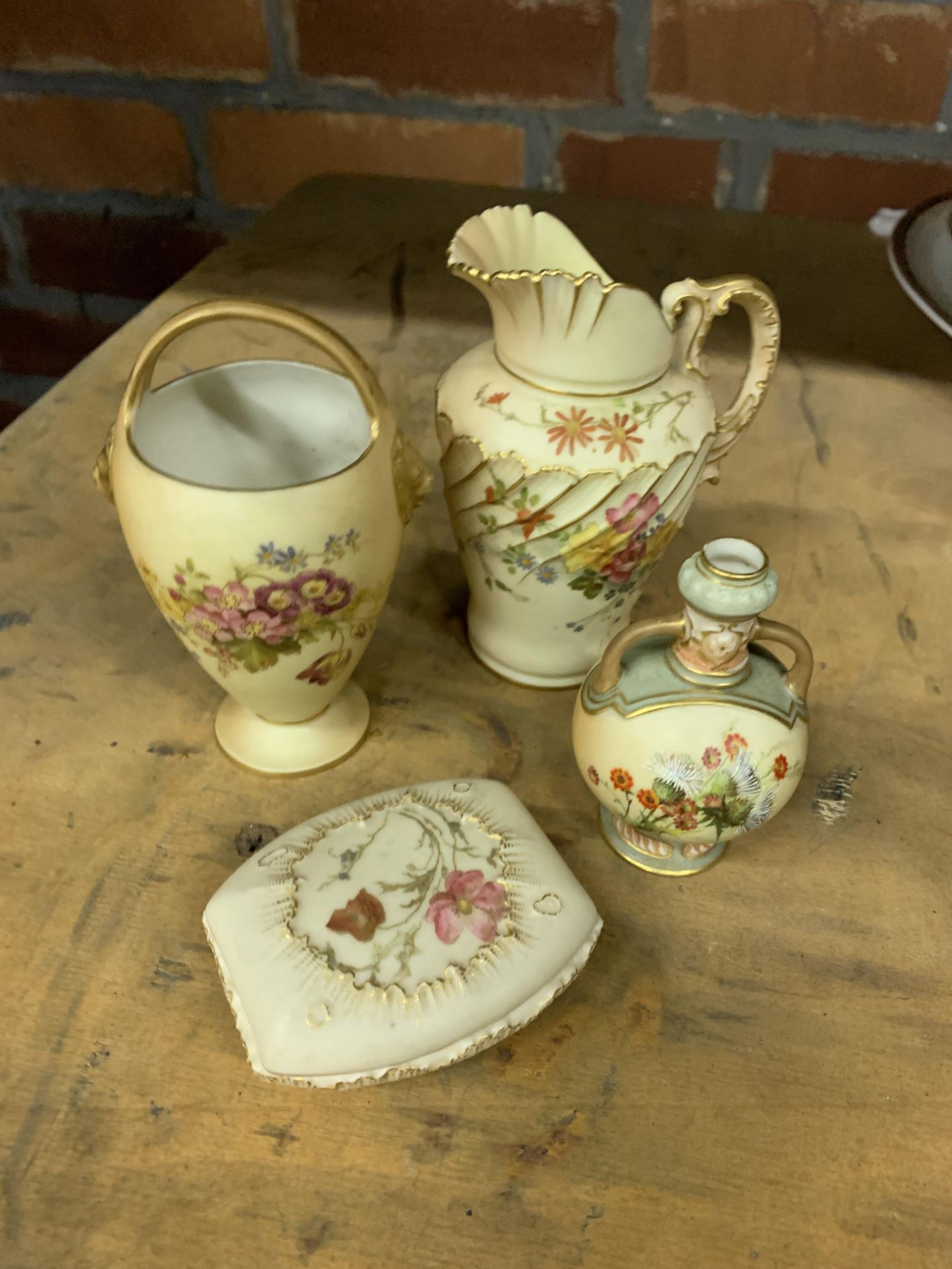 Four items of Royal Worcester and other items - Image 9 of 9