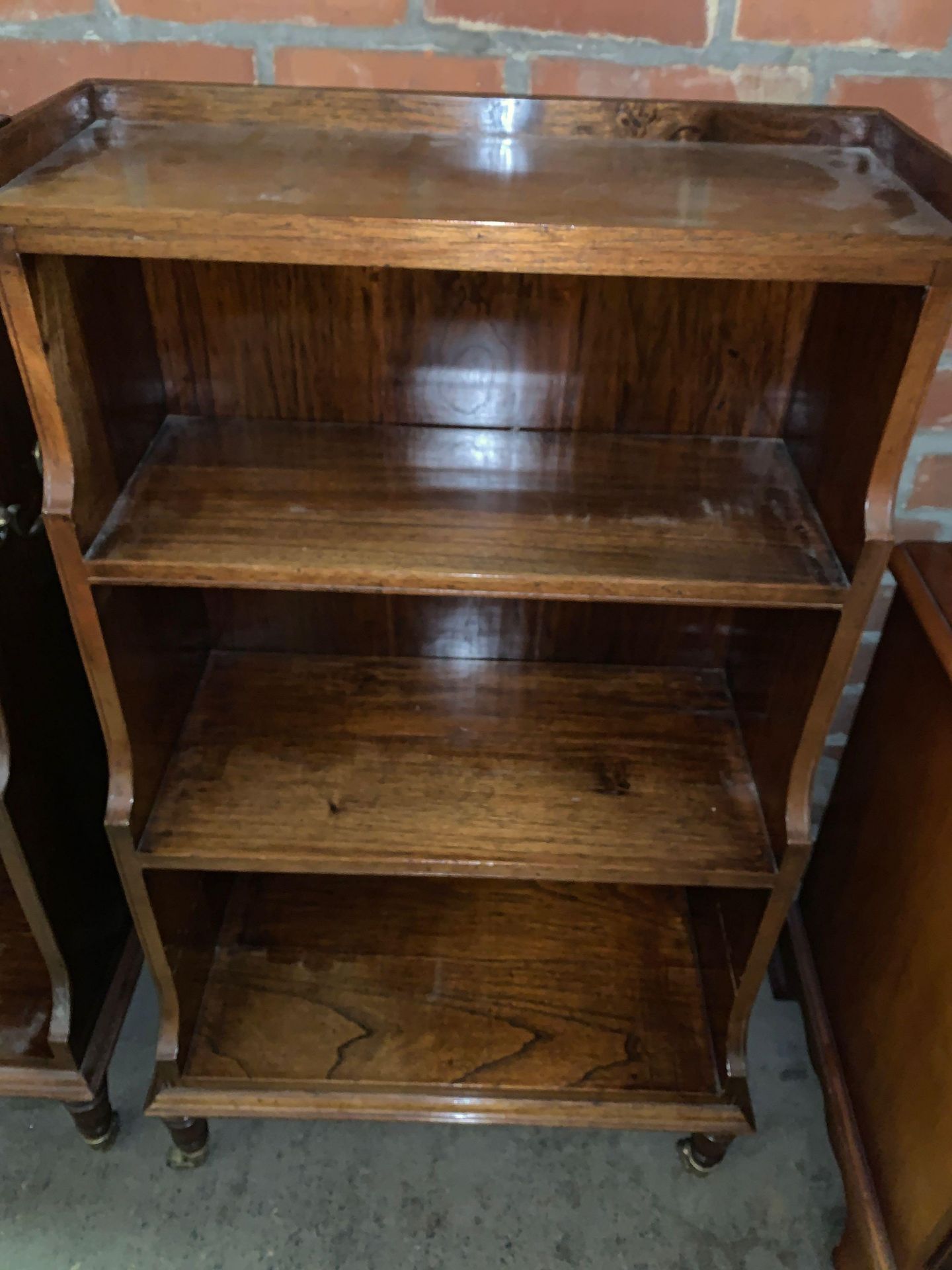 A pair of oak open waterfall bookcases - Image 3 of 4