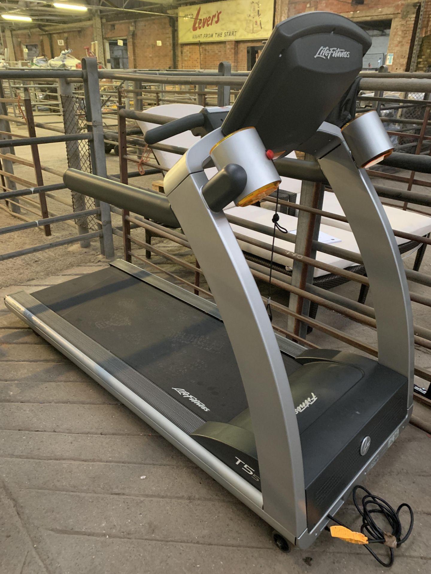 Life Fitness T55 running machine - Bild 5 aus 5