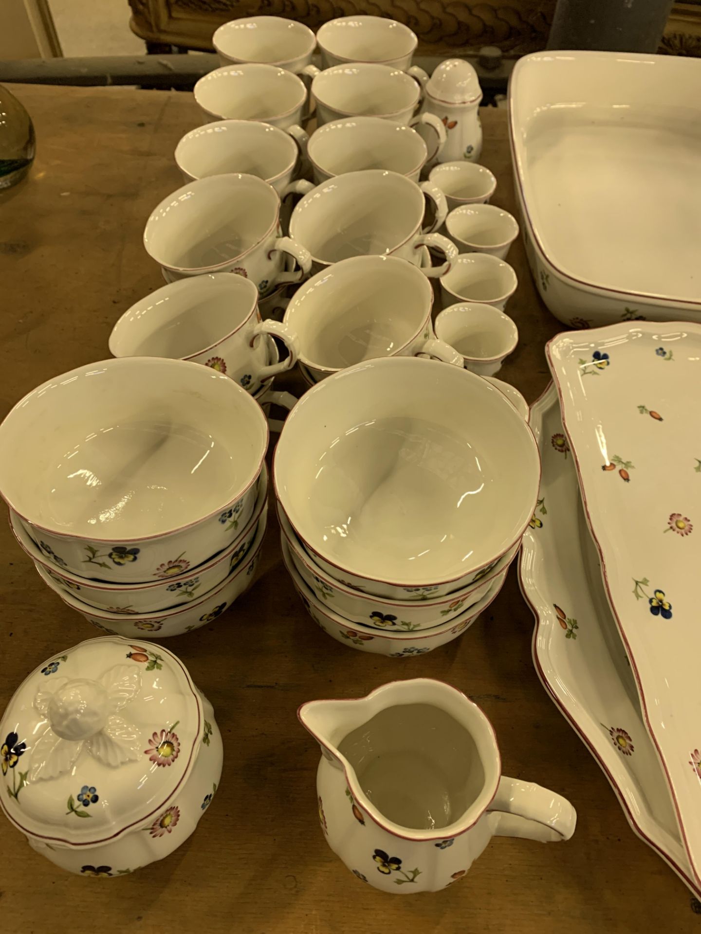 Quantity of Villeroy & Boch "Petite Fleur" tableware - Image 5 of 7