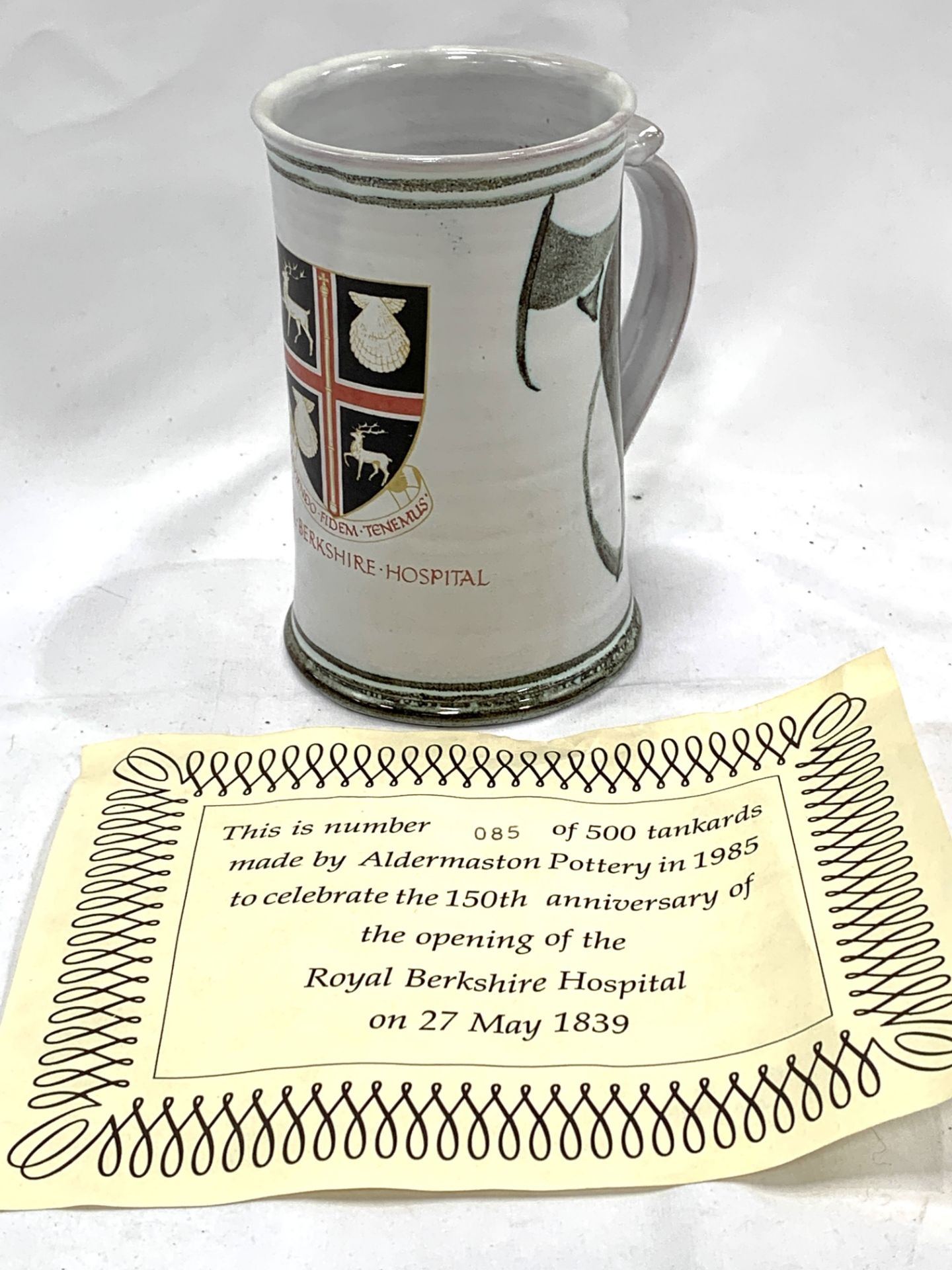 Aldermaston Pottery tankard - Image 4 of 5