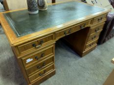 Hardwood pedestal desk