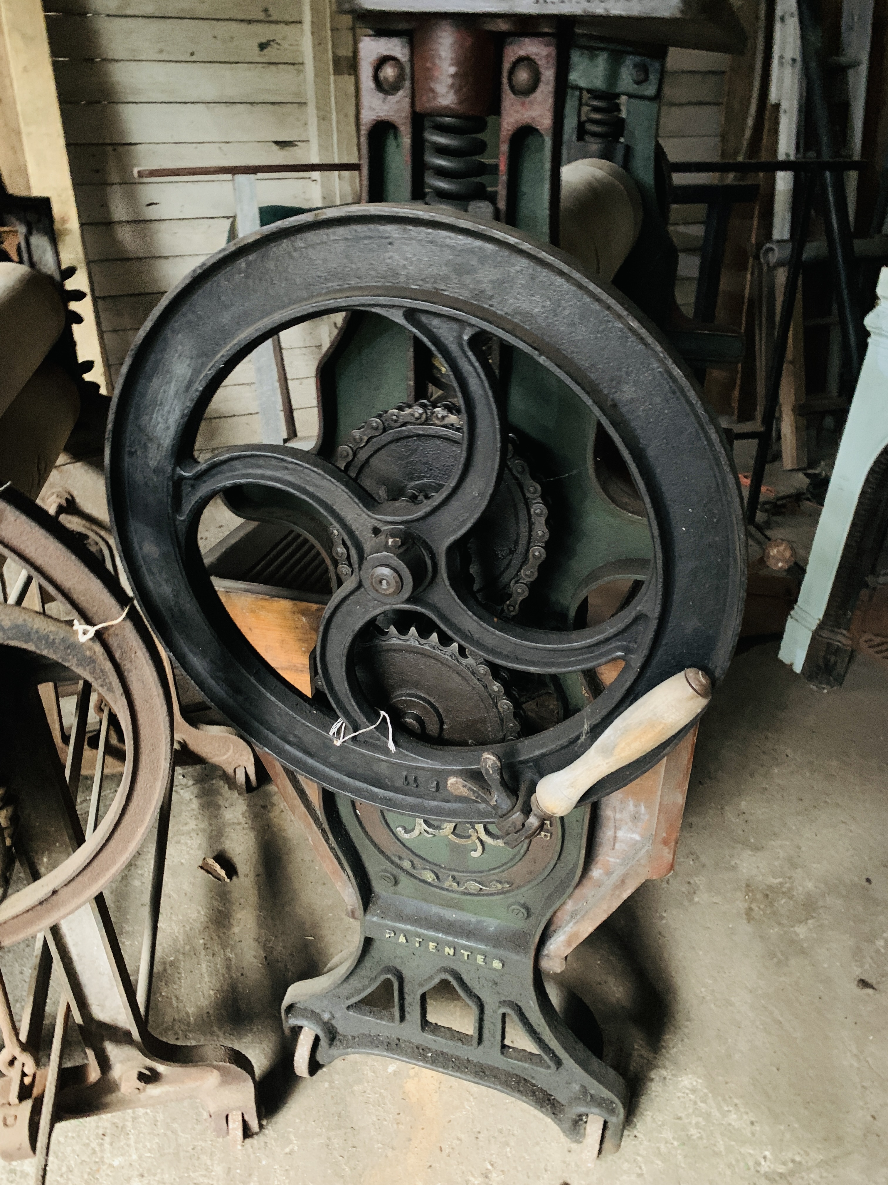 Cast iron and wooden washing machine called "The Chain Dolly Washer" made by Baxendale and Co Ltd - Image 2 of 4