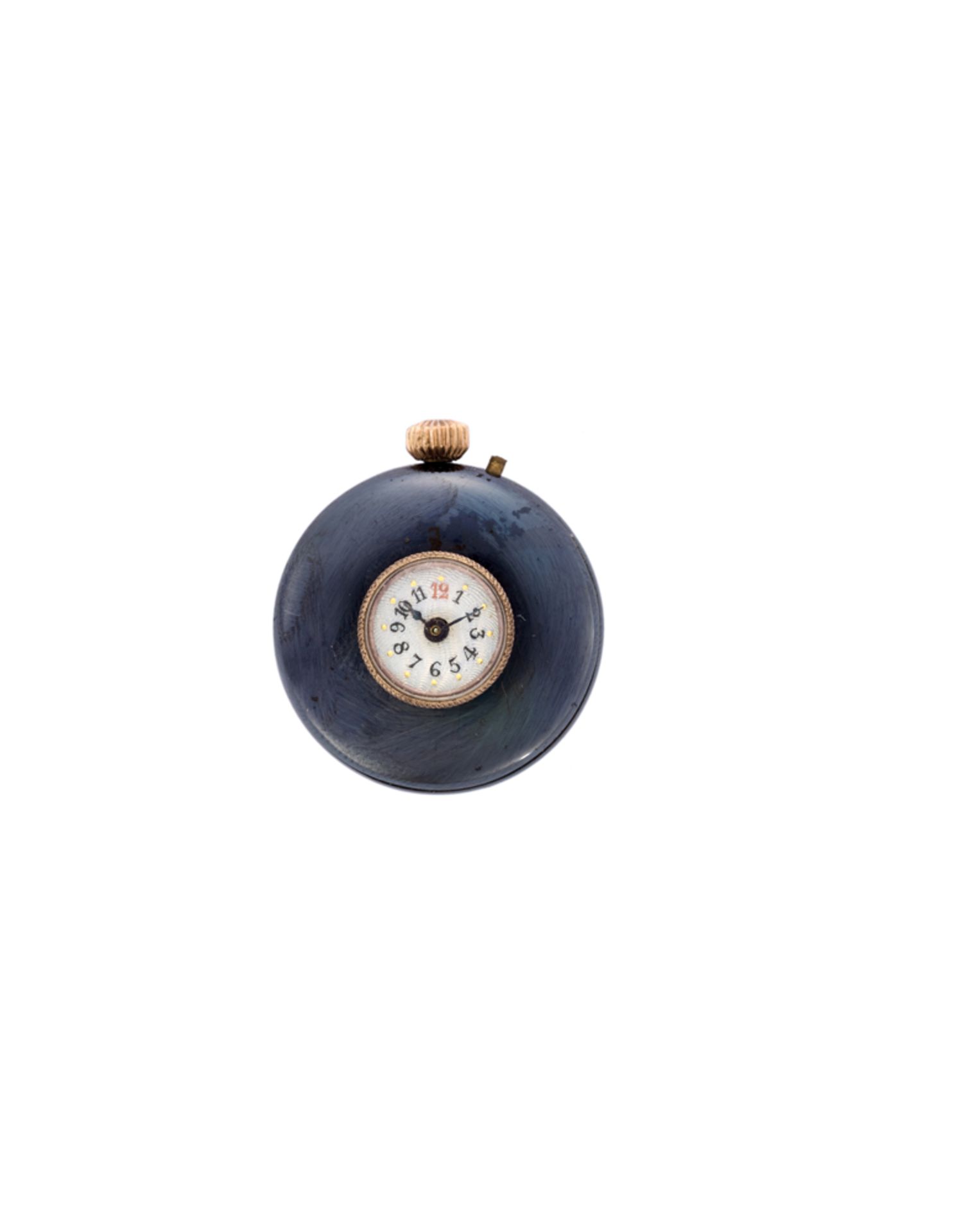 ANONYMOUSMetal buttonhole watch20th centuryManual-wind movementDial with Arabic numeralsDiam. mm