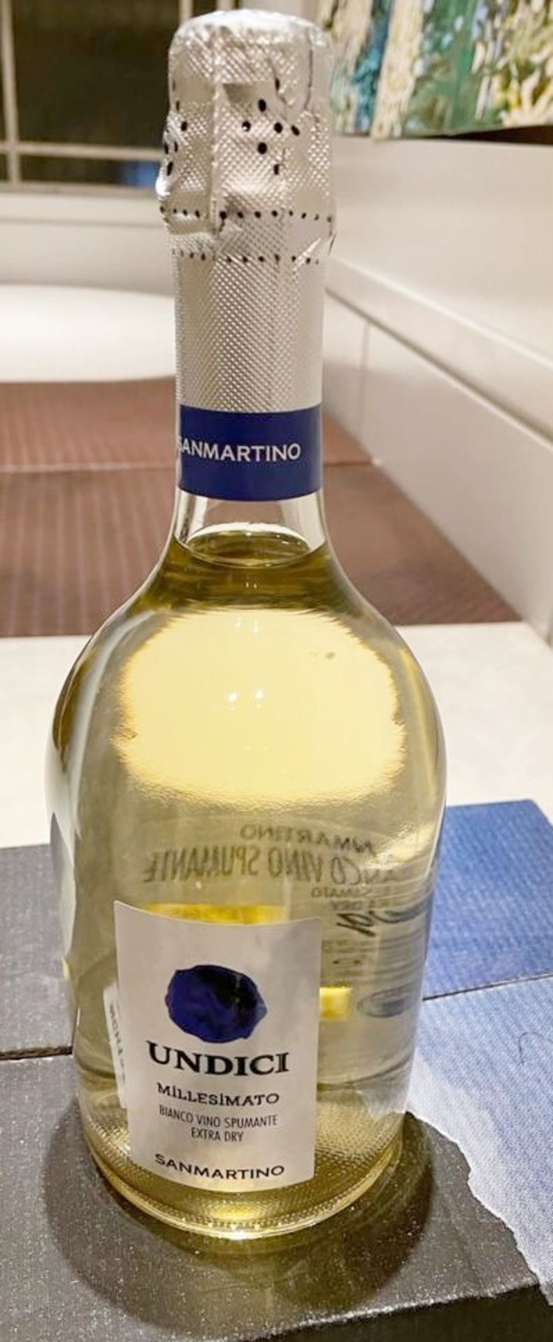 1 x Box Containing 6 x Bottles Of SAN MARTINO UNDICI MILLESIMATO SPARKLING - 2018 - 75cl