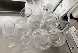 7 x Assorted Glass Restaurant Carafes - Ref: CAM690 - CL612 - Location: London SW1PThis item is to
