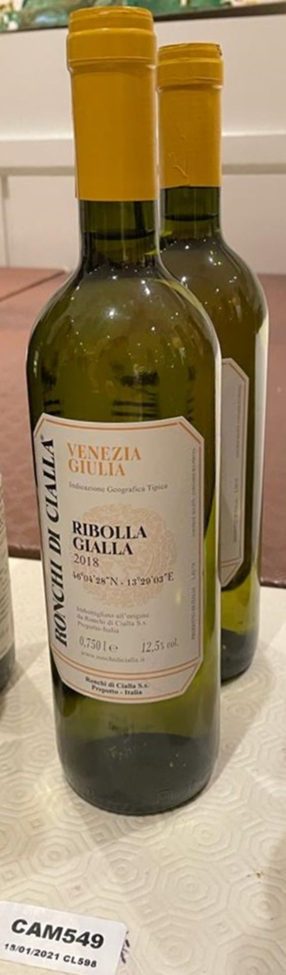 2 x Bottles Of RONCHI DI CIALLA RIBOLLA - 2018 - 75cl - New/Unopened Restaurant Stock - Ref: CAM549 - Image 2 of 2