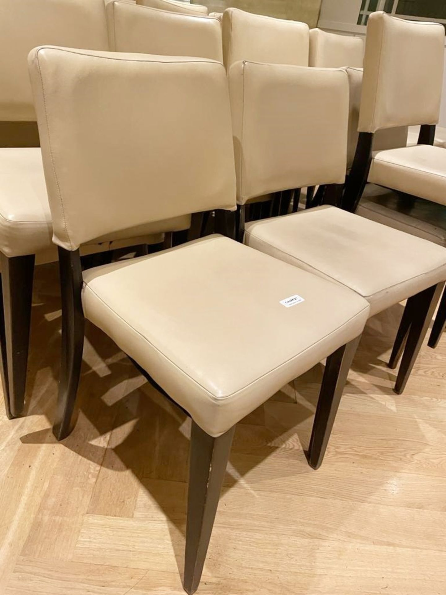 22 x Cream Leather Upholstered Restaurant Dining Chairs With Sturdy Wooden Frames - Ref: CAM527/A - Image 8 of 10