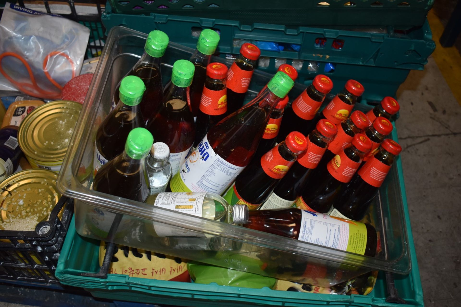 Assorted Collection of Food Items - Recently Removed From Chinese Restaurant - Contents of 11 Crates - Image 27 of 44