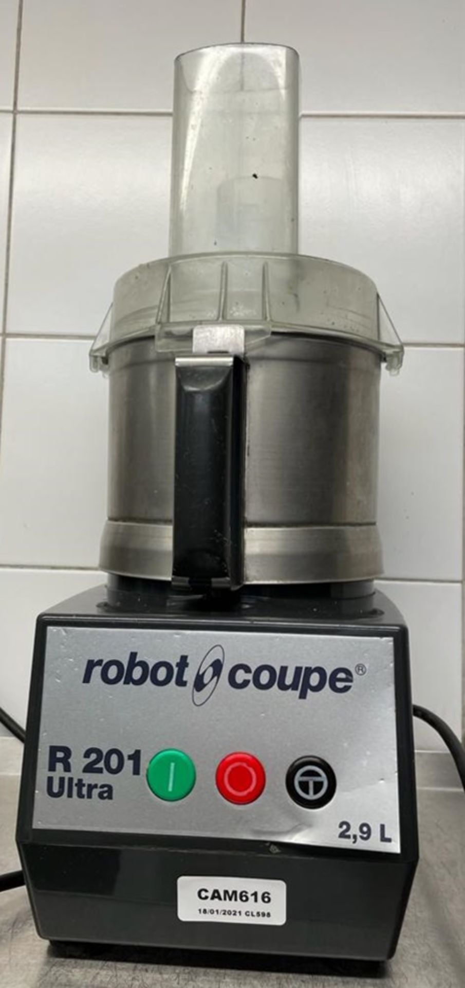 1 x ROBOT COUPE R201 Ultra Commercial Food Processor - Original Value £1,200 - Location: London SW1P - Image 2 of 3