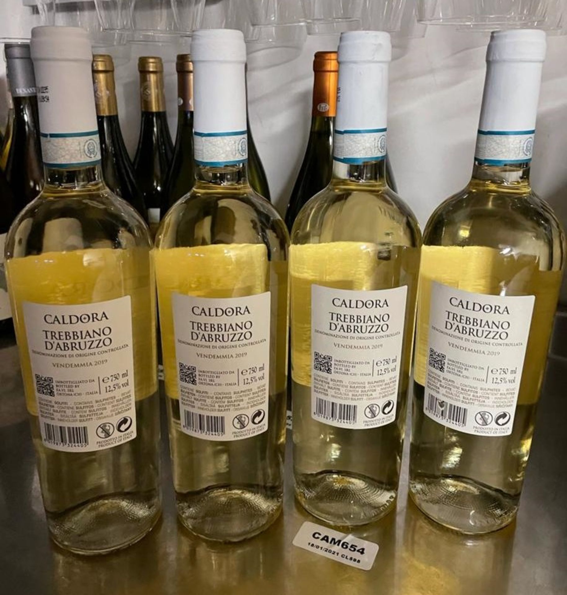 4 x Bottles Of CALDORA TREBBIANO D'ABRUZZO - 2019 - 750ml - New/Unopened Restaurant Stock - Image 2 of 3