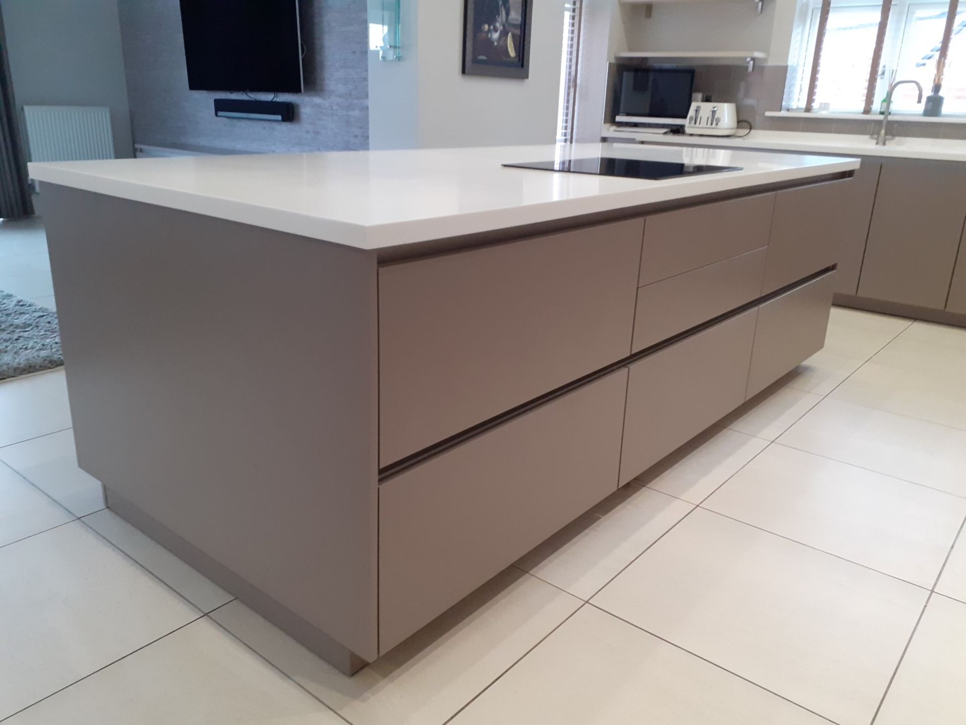 1 x SieMatic Handleless Fitted Kitchen With Intergrated NEFF Appliances, Corian Worktops And Island - Image 7 of 92
