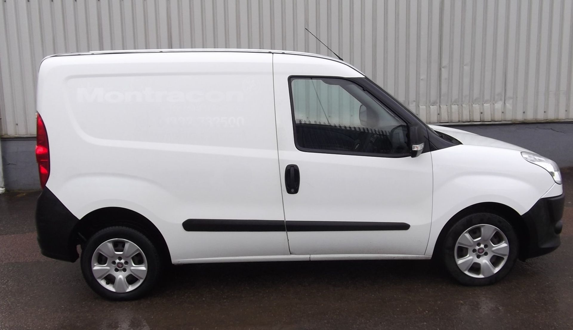 2014 Fiat Doblo 16V Multijet LCV Panel Van 5Dr - Image 7 of 13