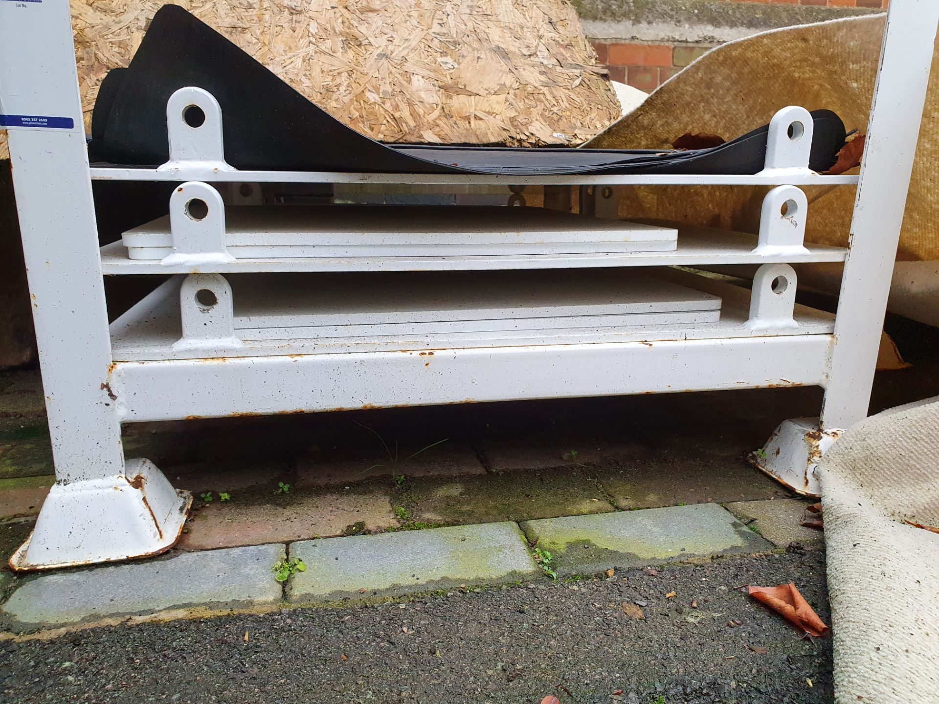 5 Stillages Containing Plates & Trays for External Cube Ballast System - CL573 - Location: Leicester