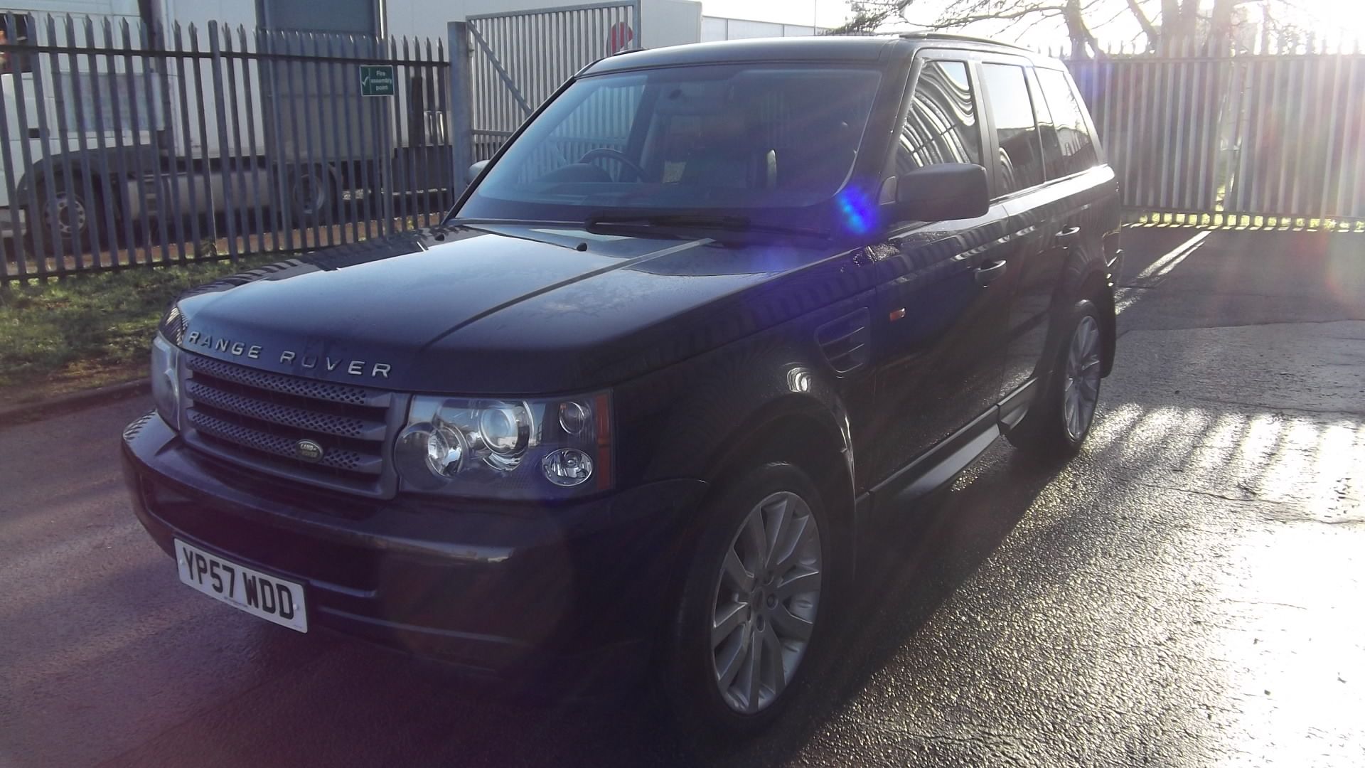 2007 Land Rover Range Rover Sport 2.7 TDV6 5Dr 4x4 - CL505 - NO VAT ON THE HAMMER - Locatio - Image 5 of 17