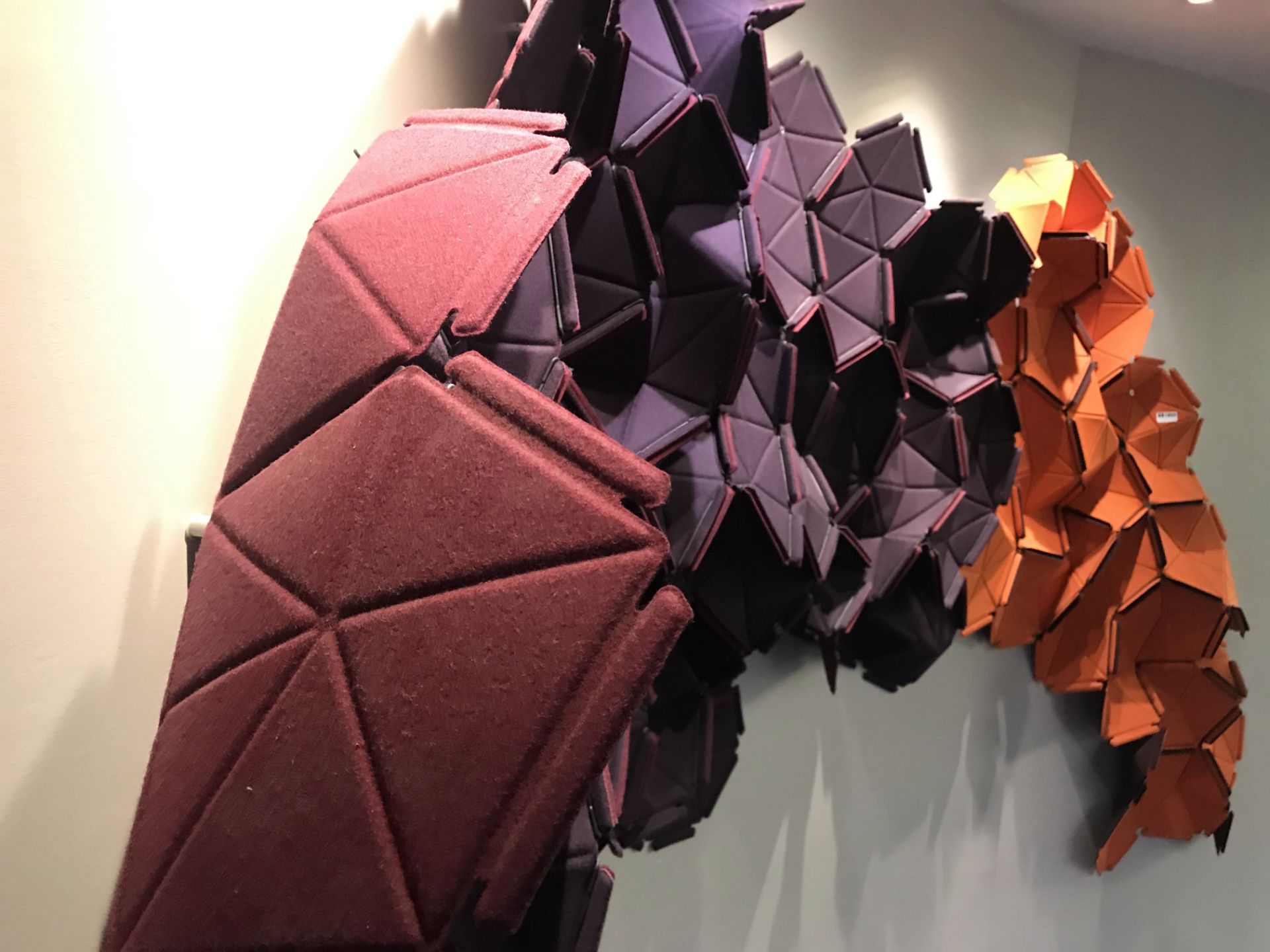 1 x Kvadrat Cloud Three-Dimensional Contemporary Wall Art - 100% Wool - Designed By Ronan and - Image 5 of 7