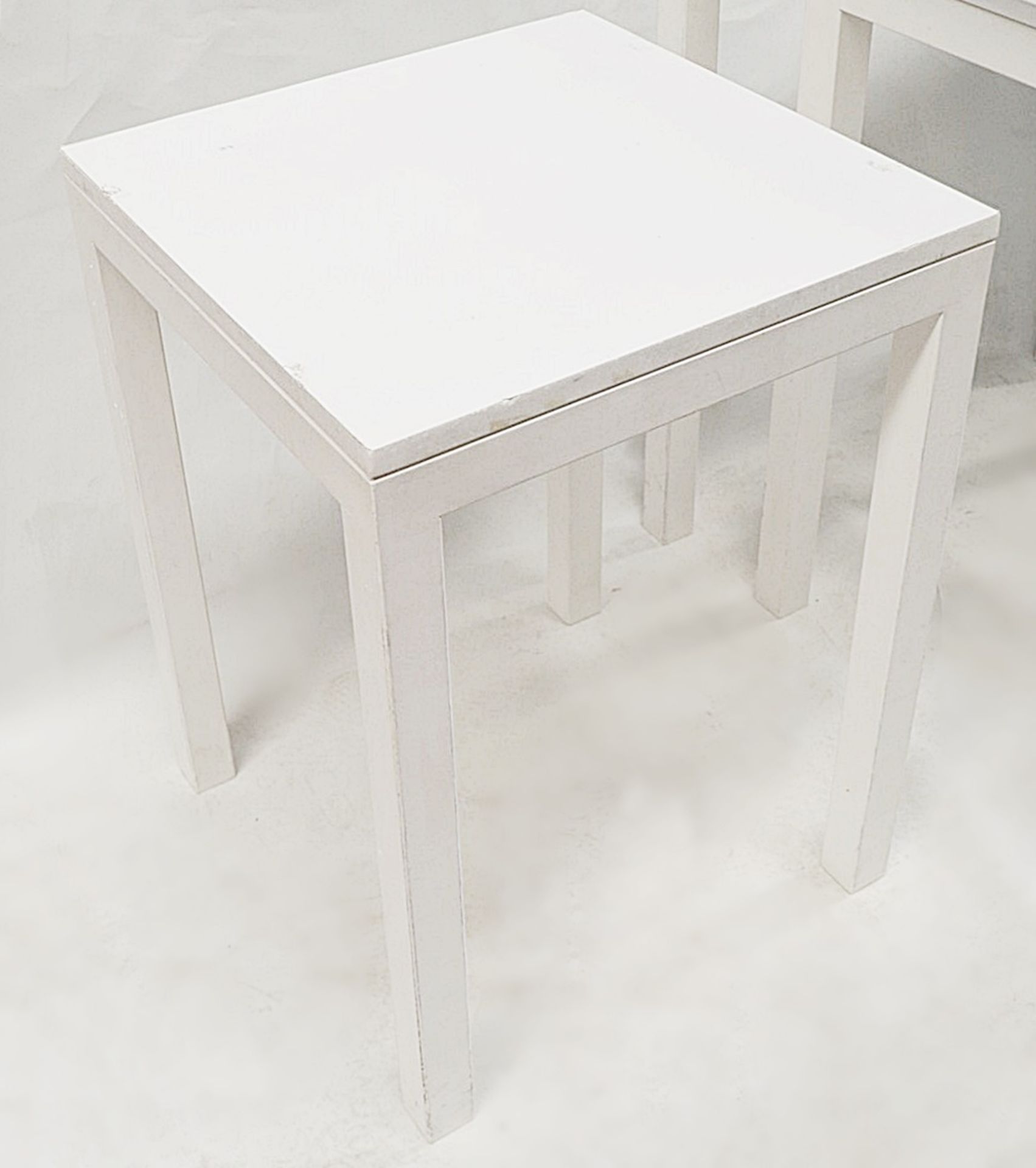 Set Of 3 x Stone Topped Retail Shop Display Metal Nesting Tables In White - Image 3 of 5