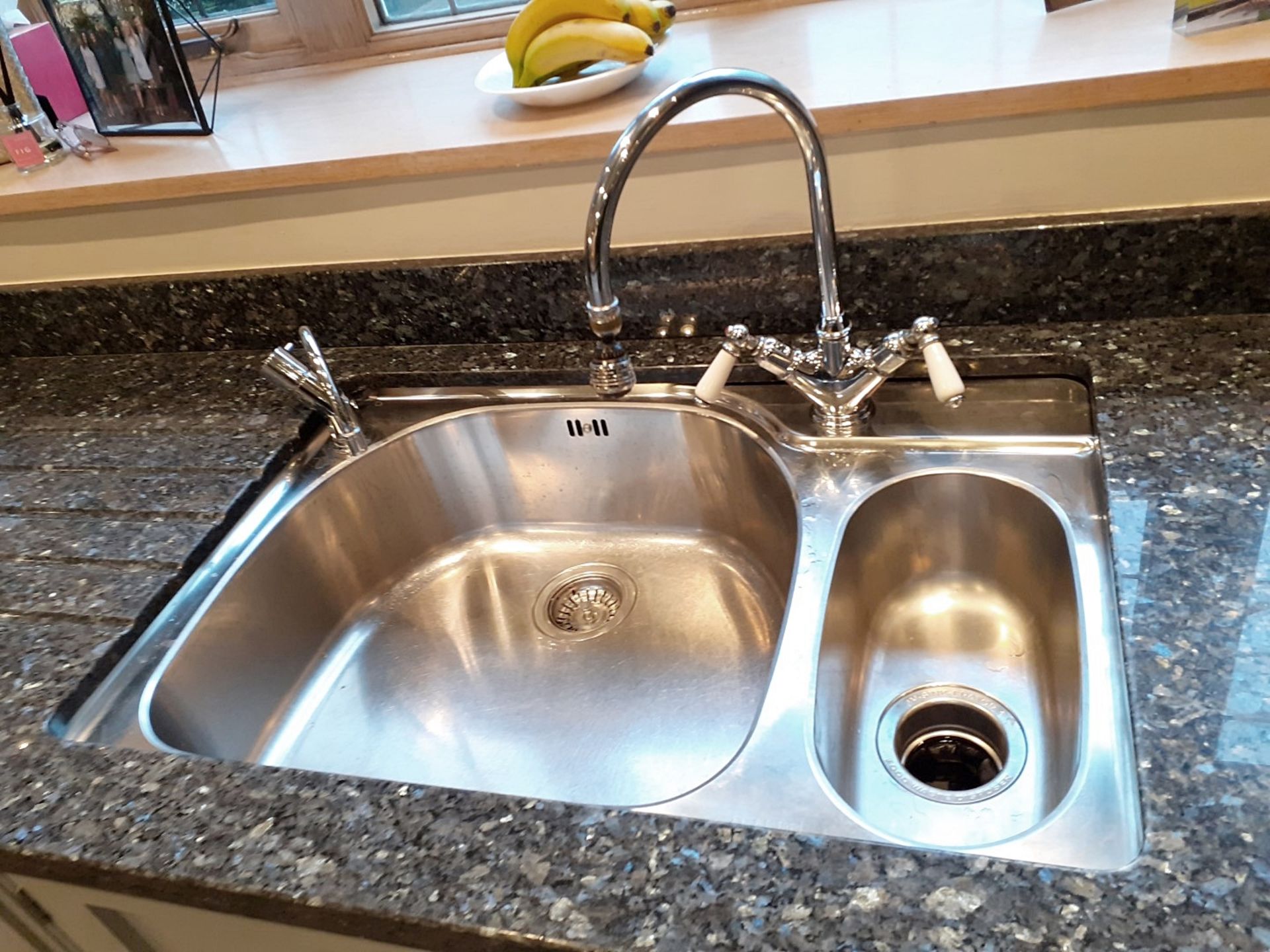 1 x Bespoke Solid Wood Painted Kitchen Beautifully Appointed With Granite Worktops, Central Island - Image 70 of 75