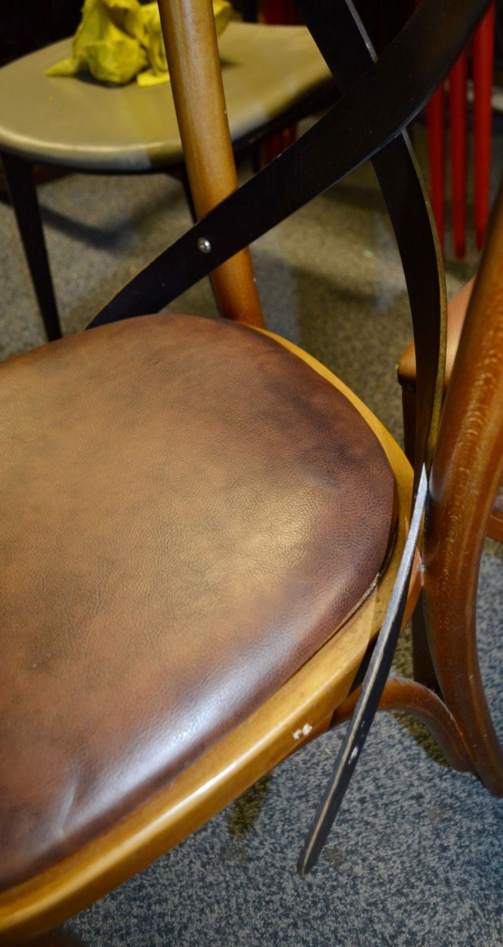 4 x Assorted Cross-Back Dining Chairs - Dimensions: W43 x D40 x H82 x Seat 46cm - Used - Ref614 - - Image 3 of 7