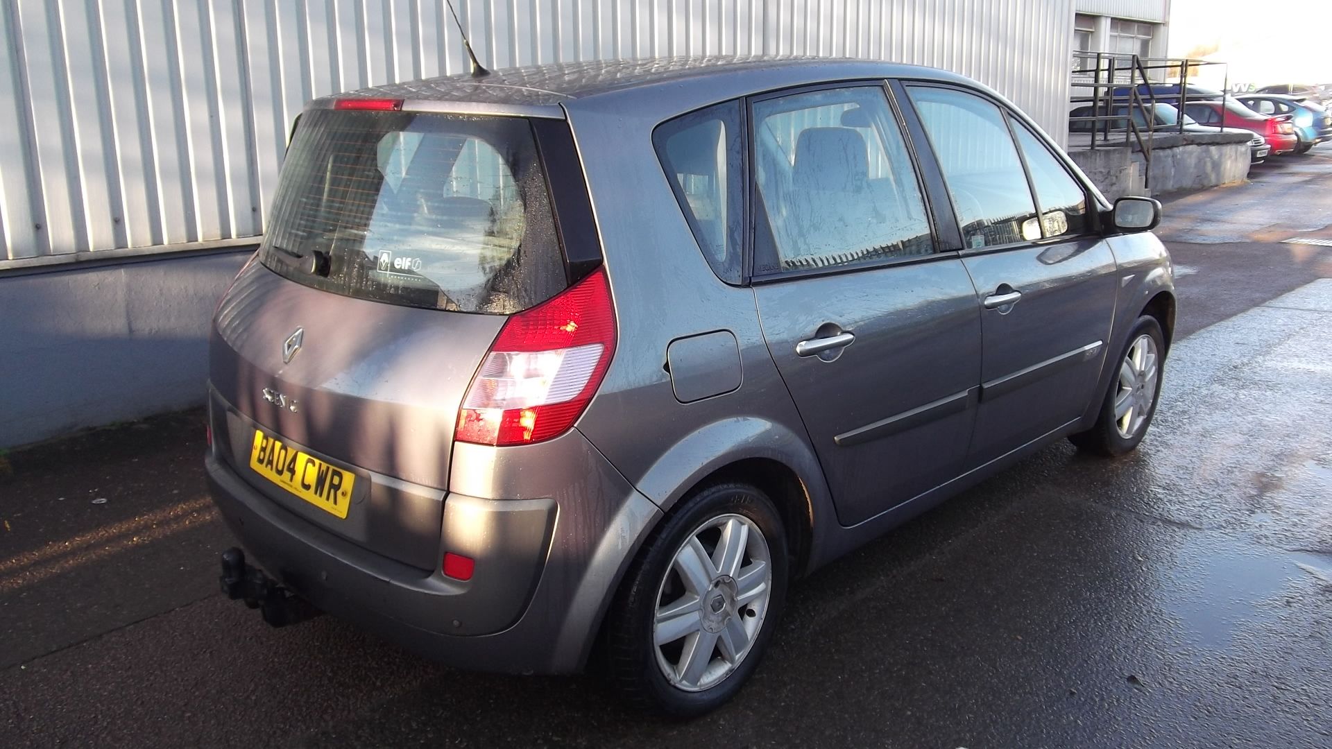 2004 Renault Scenic 1.5 dCi Dynamique MPV 5dr - CL505 - NO VAT ON THE HAMMER - Location: Corby, - Image 4 of 13